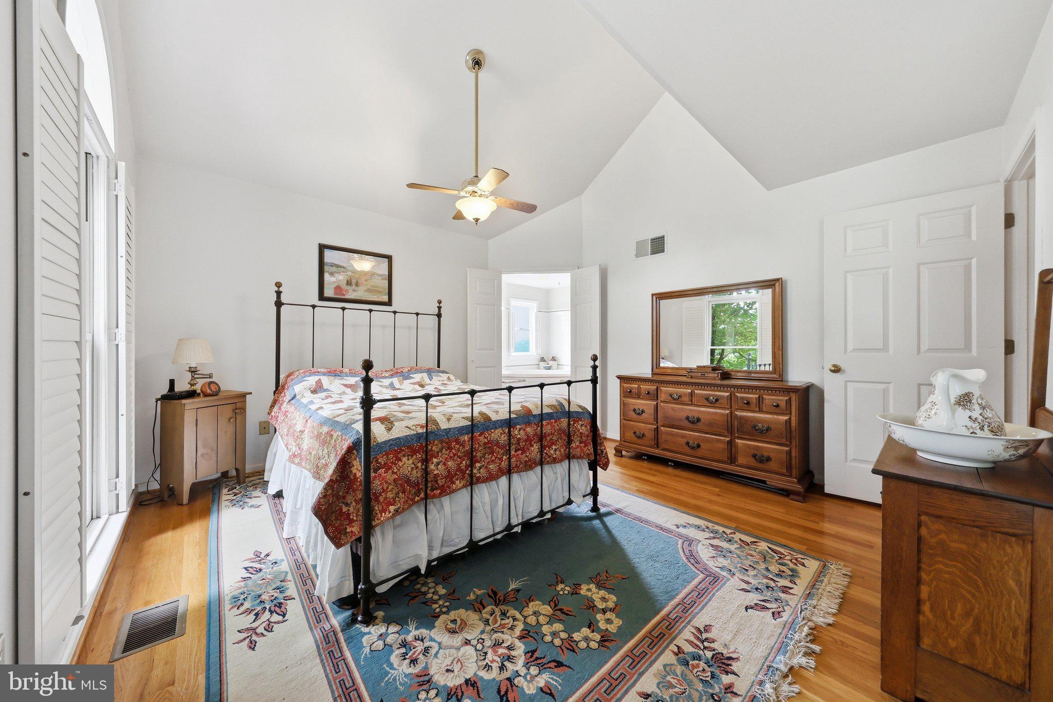 DUCHESS ESTATES - Residential