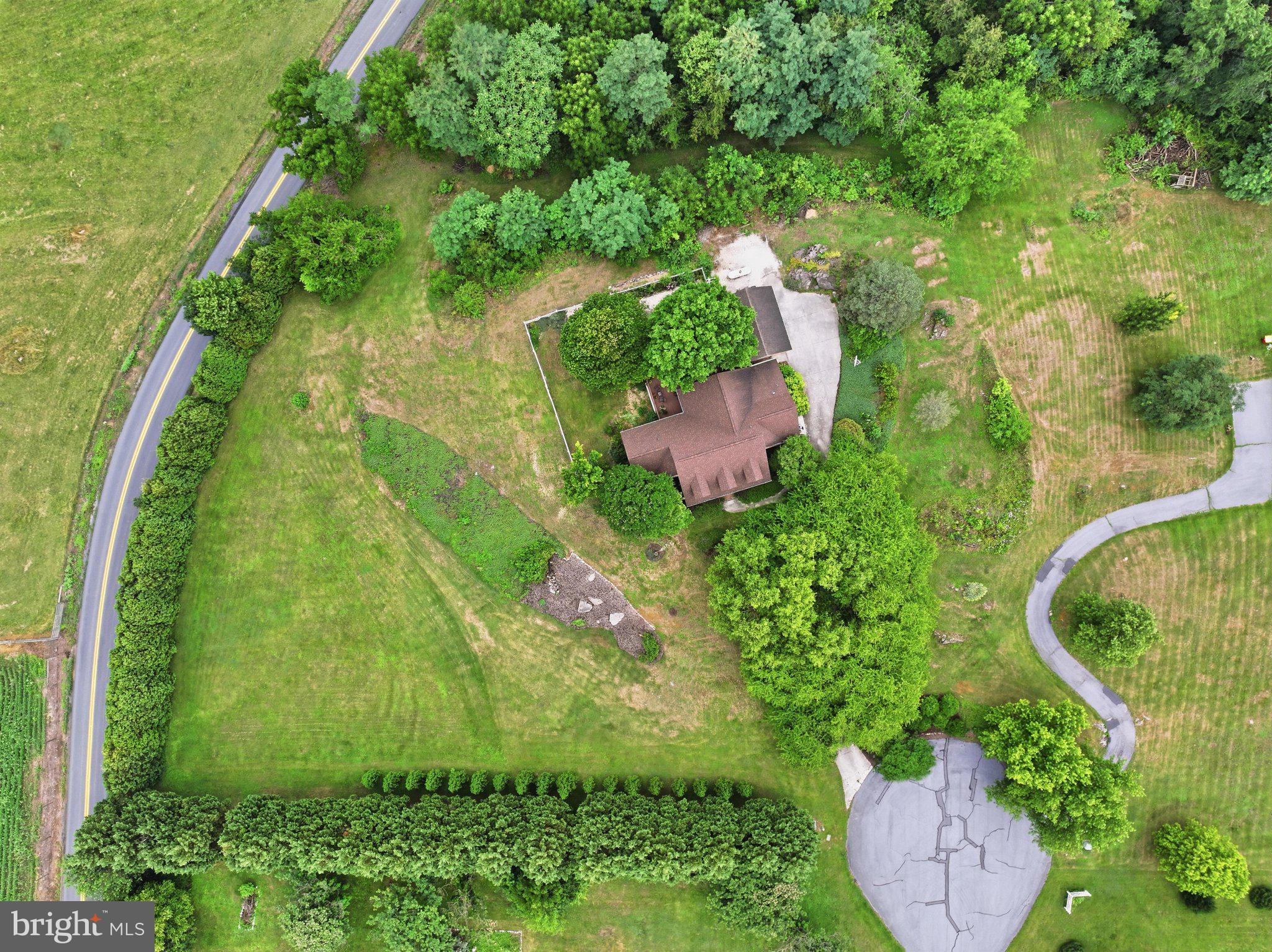 DUCHESS ESTATES - Residential