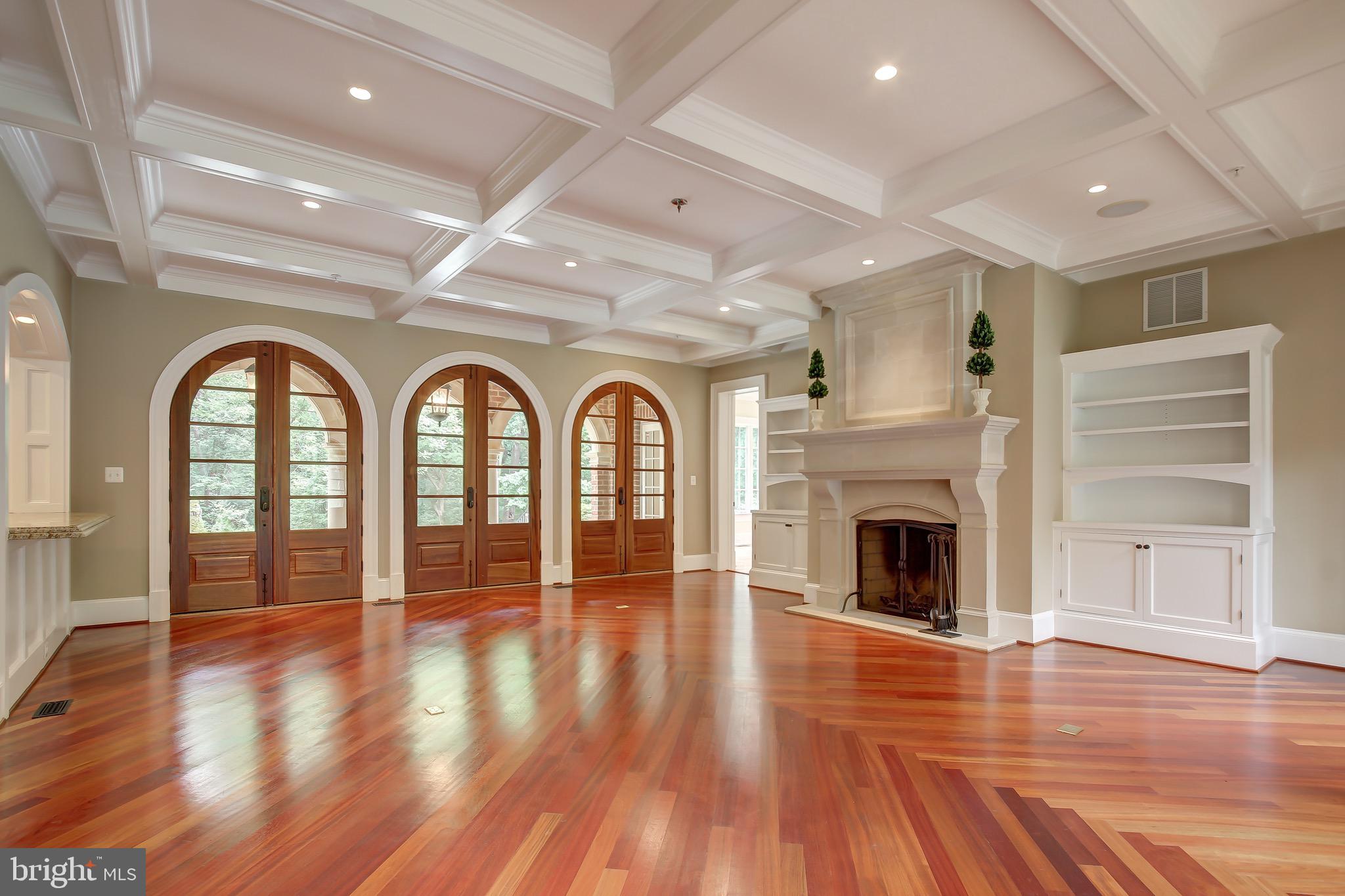 DARNESTOWN OUTSIDE - Residential