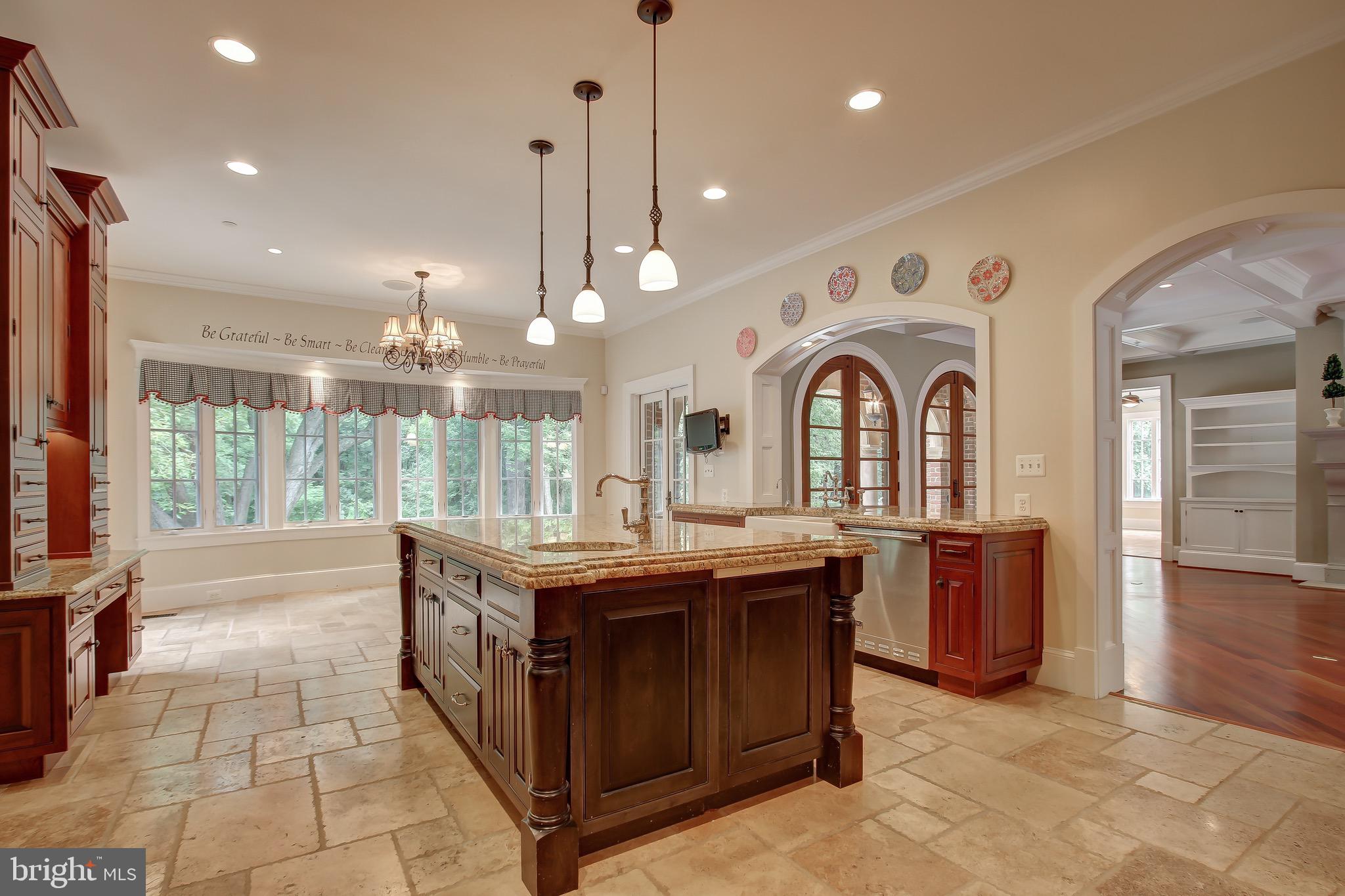 DARNESTOWN OUTSIDE - Residential