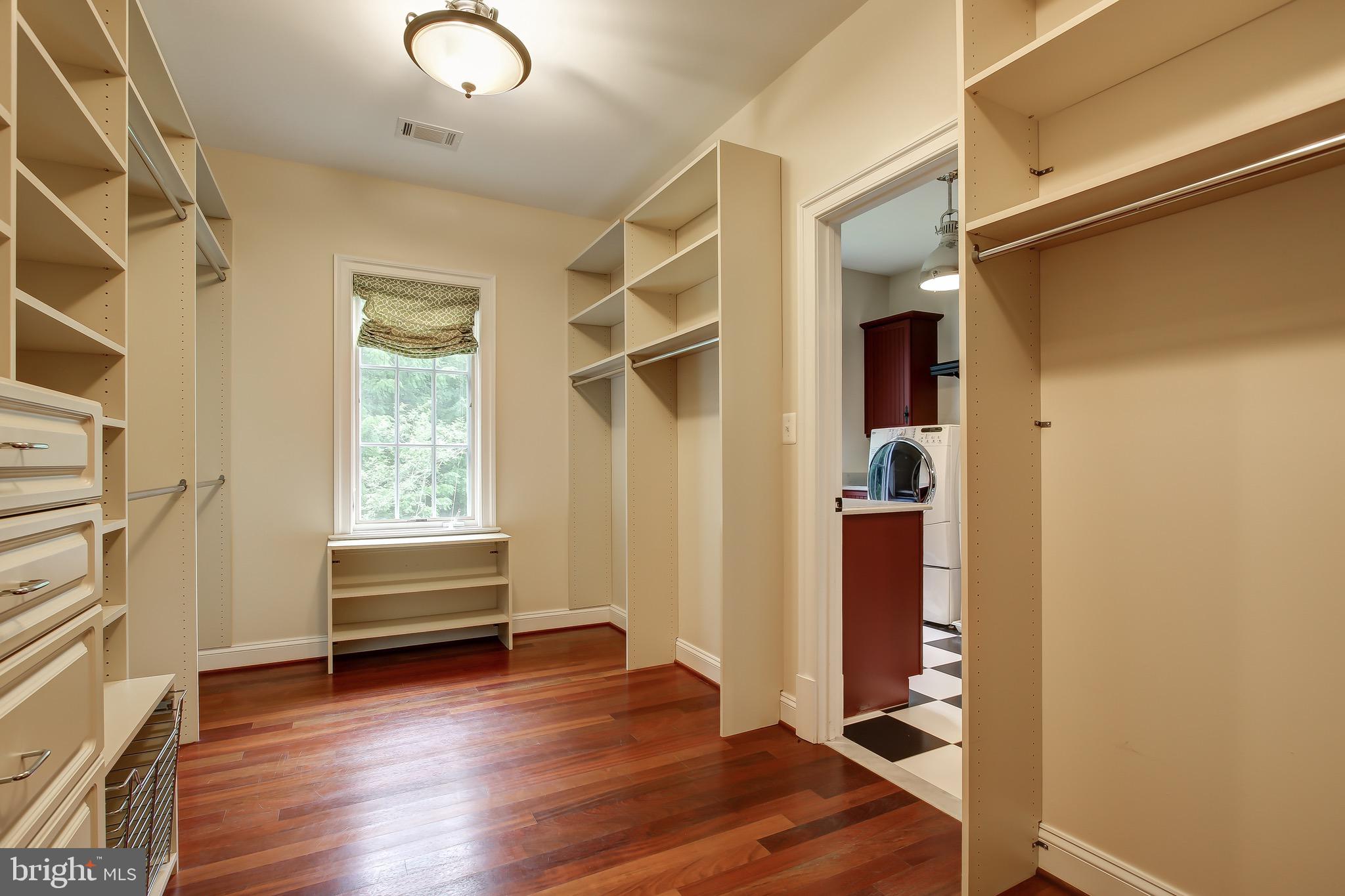 DARNESTOWN OUTSIDE - Residential