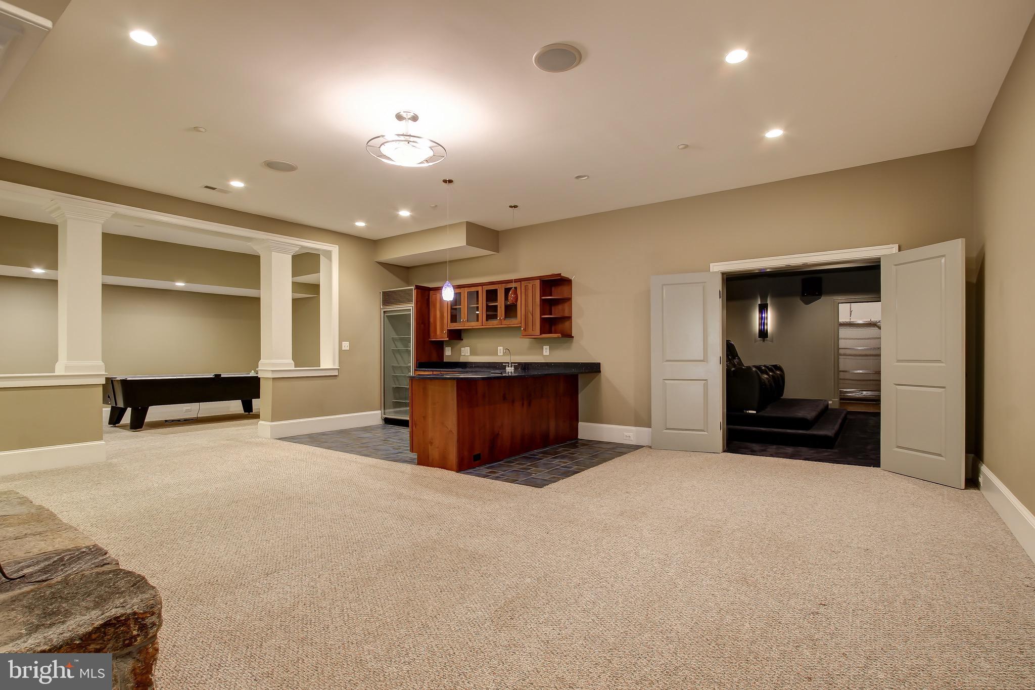 DARNESTOWN OUTSIDE - Residential