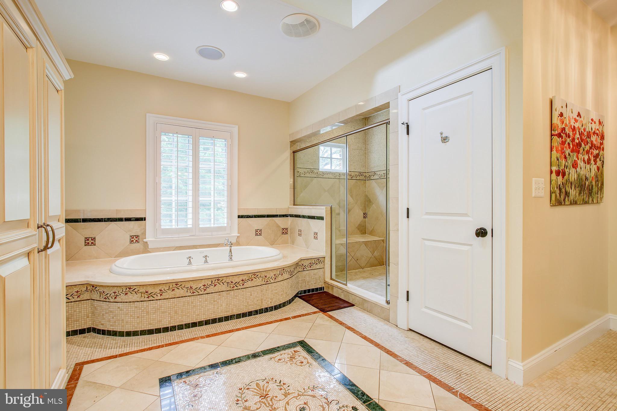 DARNESTOWN OUTSIDE - Residential