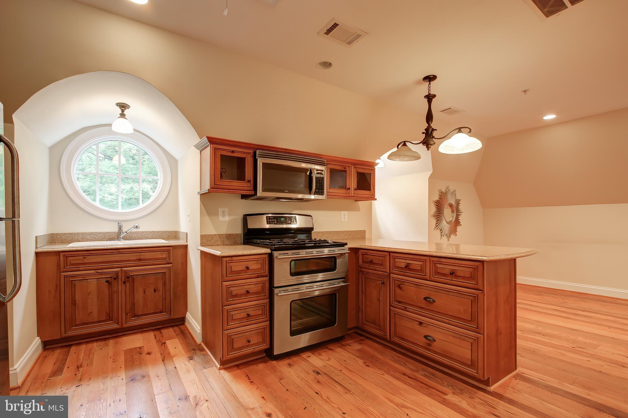 DARNESTOWN OUTSIDE - Residential