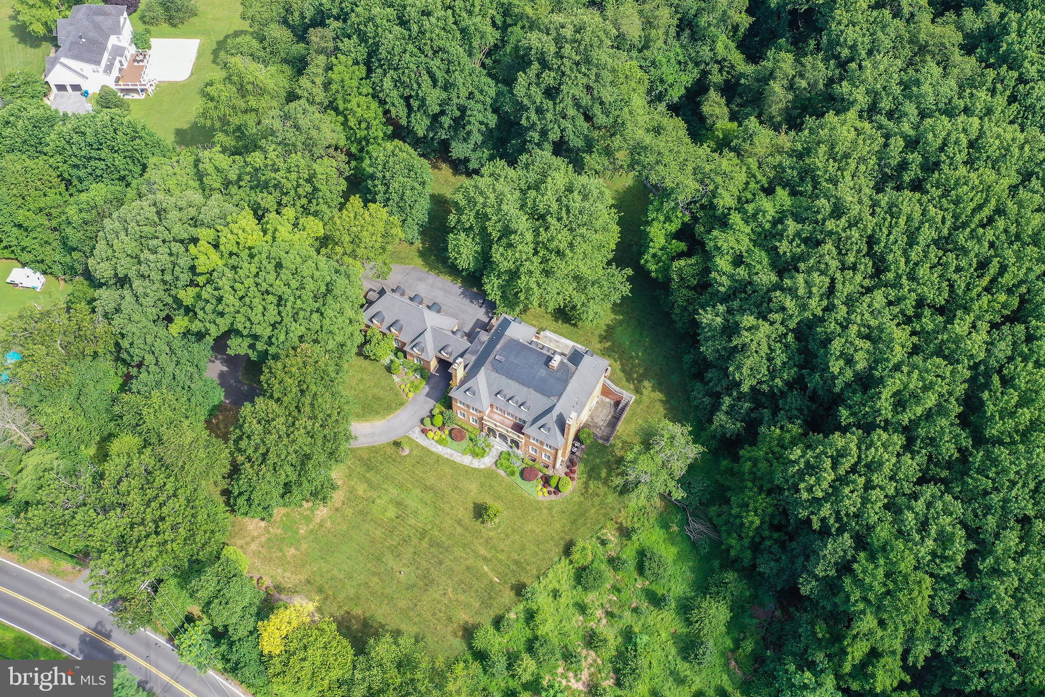 DARNESTOWN OUTSIDE - Residential