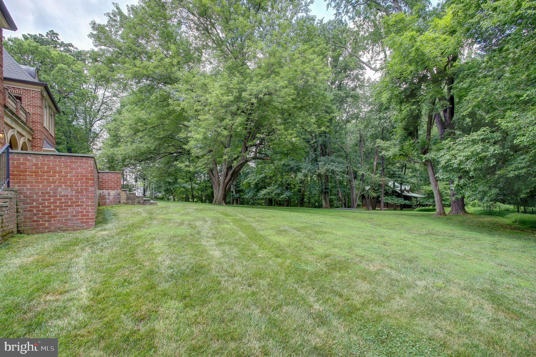 DARNESTOWN OUTSIDE - Residential