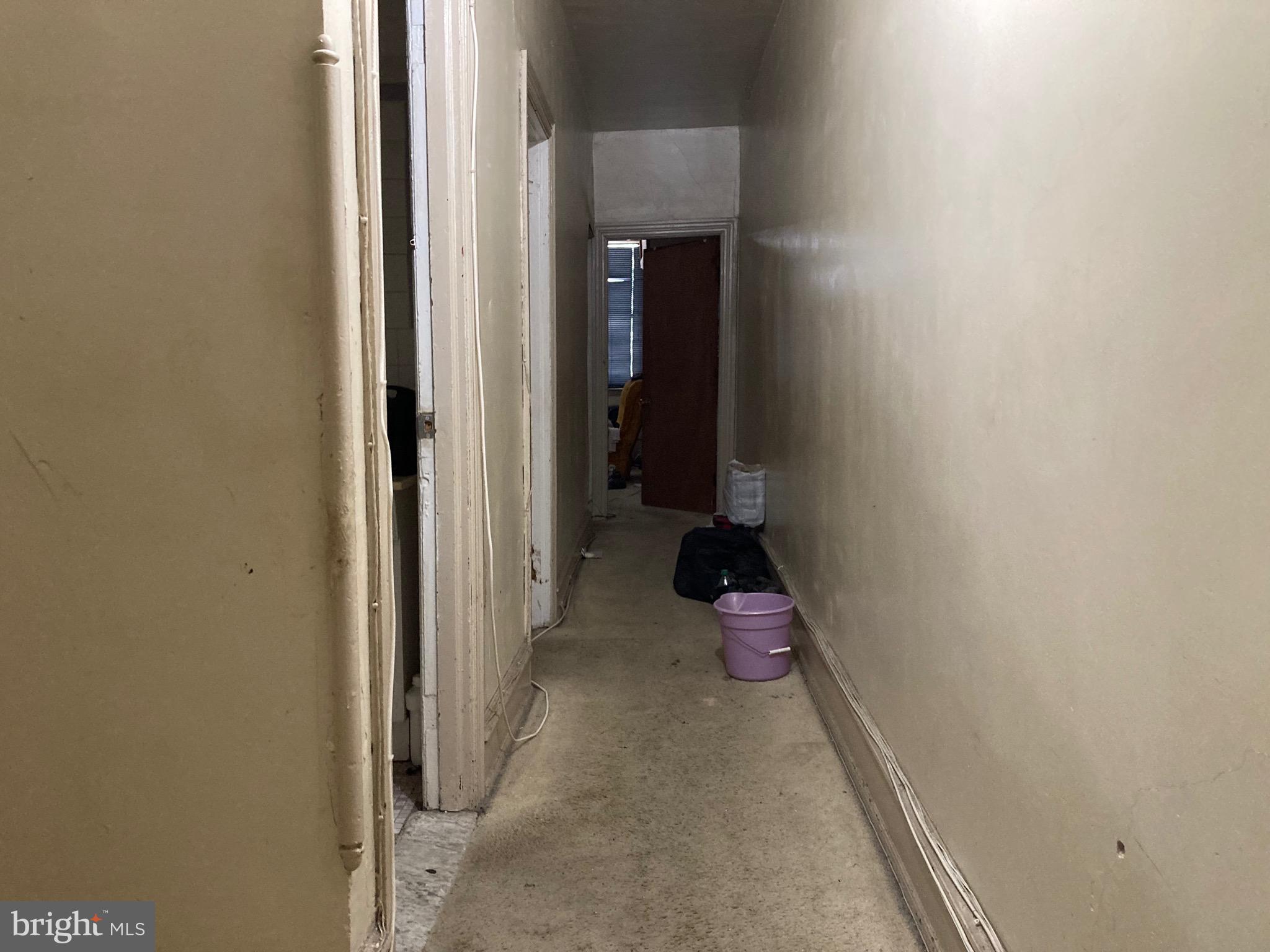 POINT BREEZE - Residential