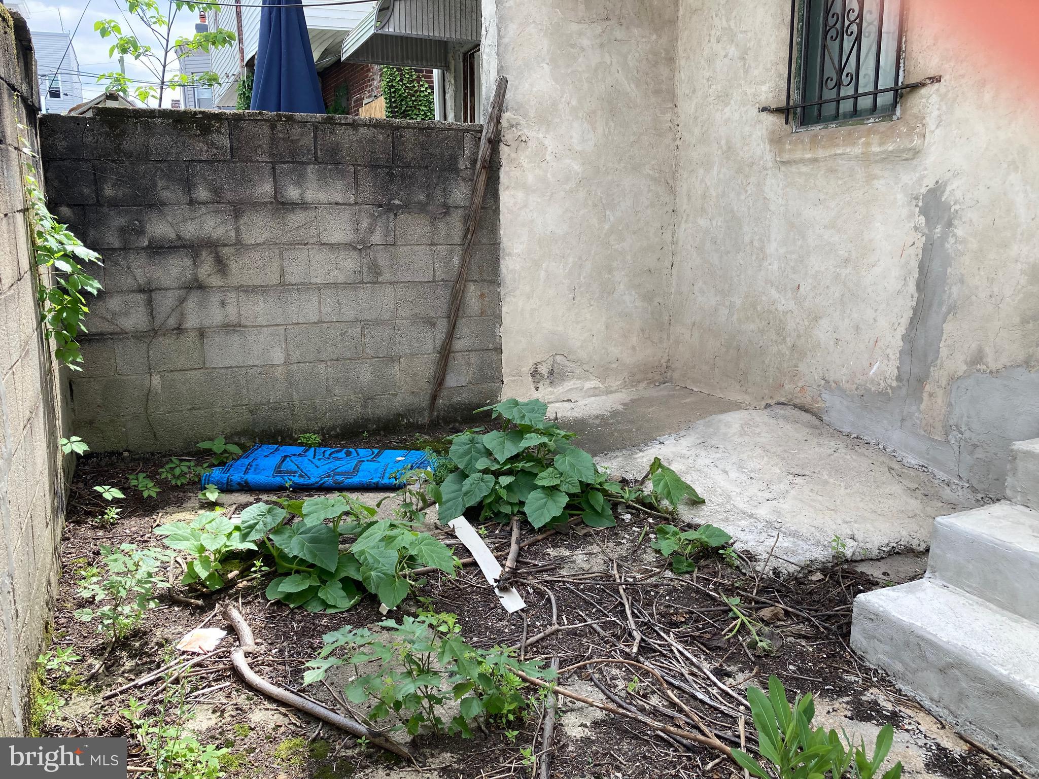 POINT BREEZE - Residential