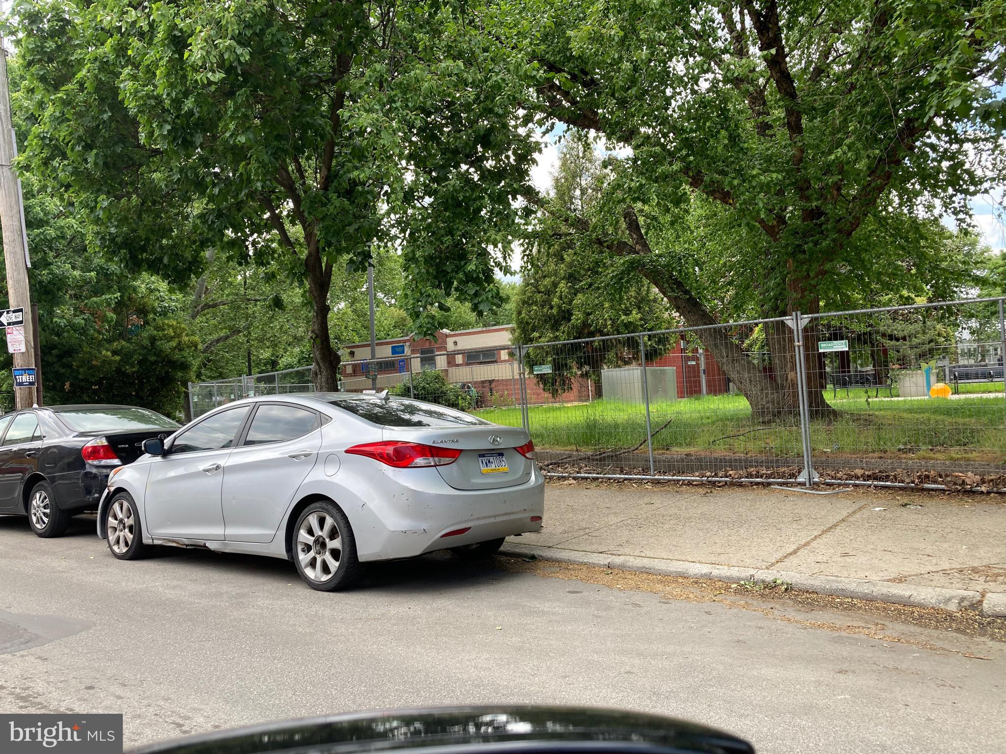 POINT BREEZE - Residential