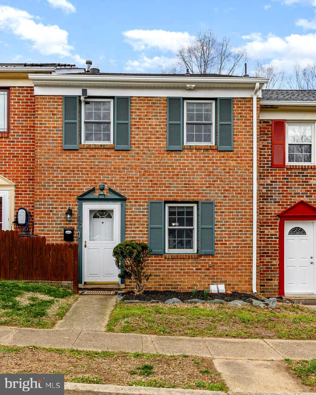 OLDE GREENWICH - Residential