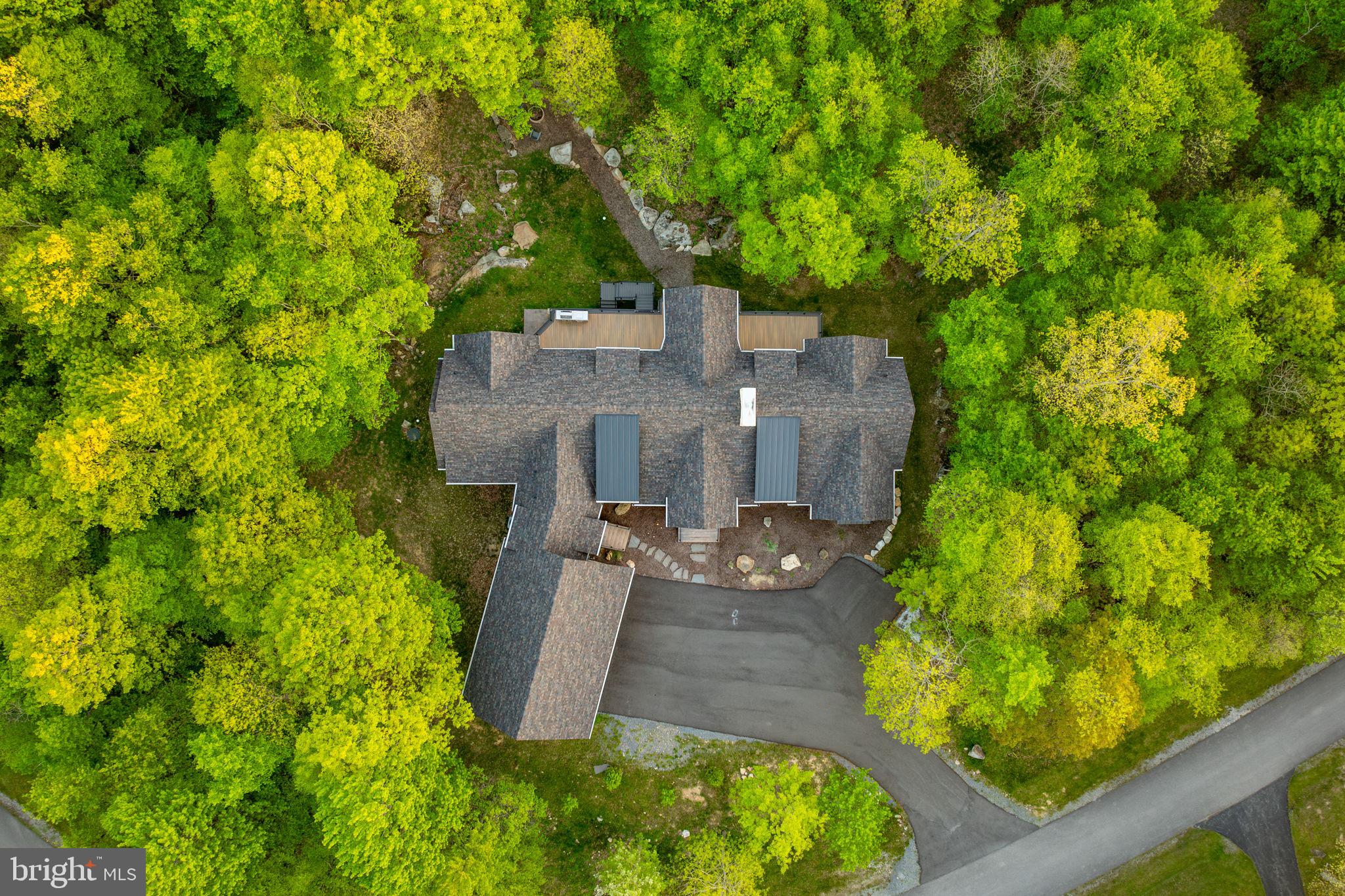 DEEP CREEK HIGHLANDS - Residential
