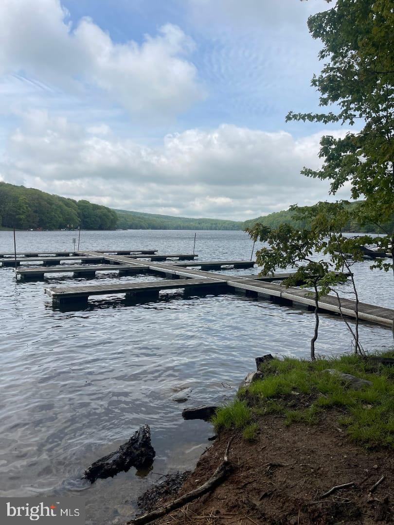 DEEP CREEK HIGHLANDS - Residential