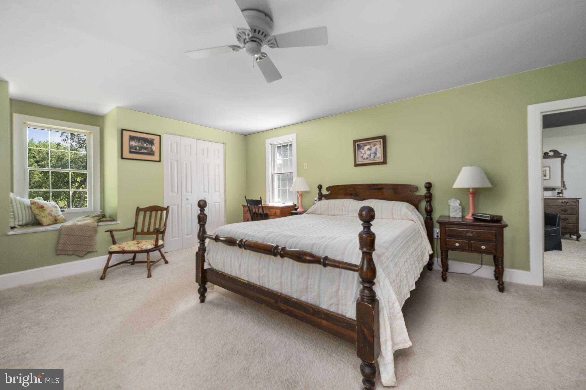 BASSETT HUNT - Residential