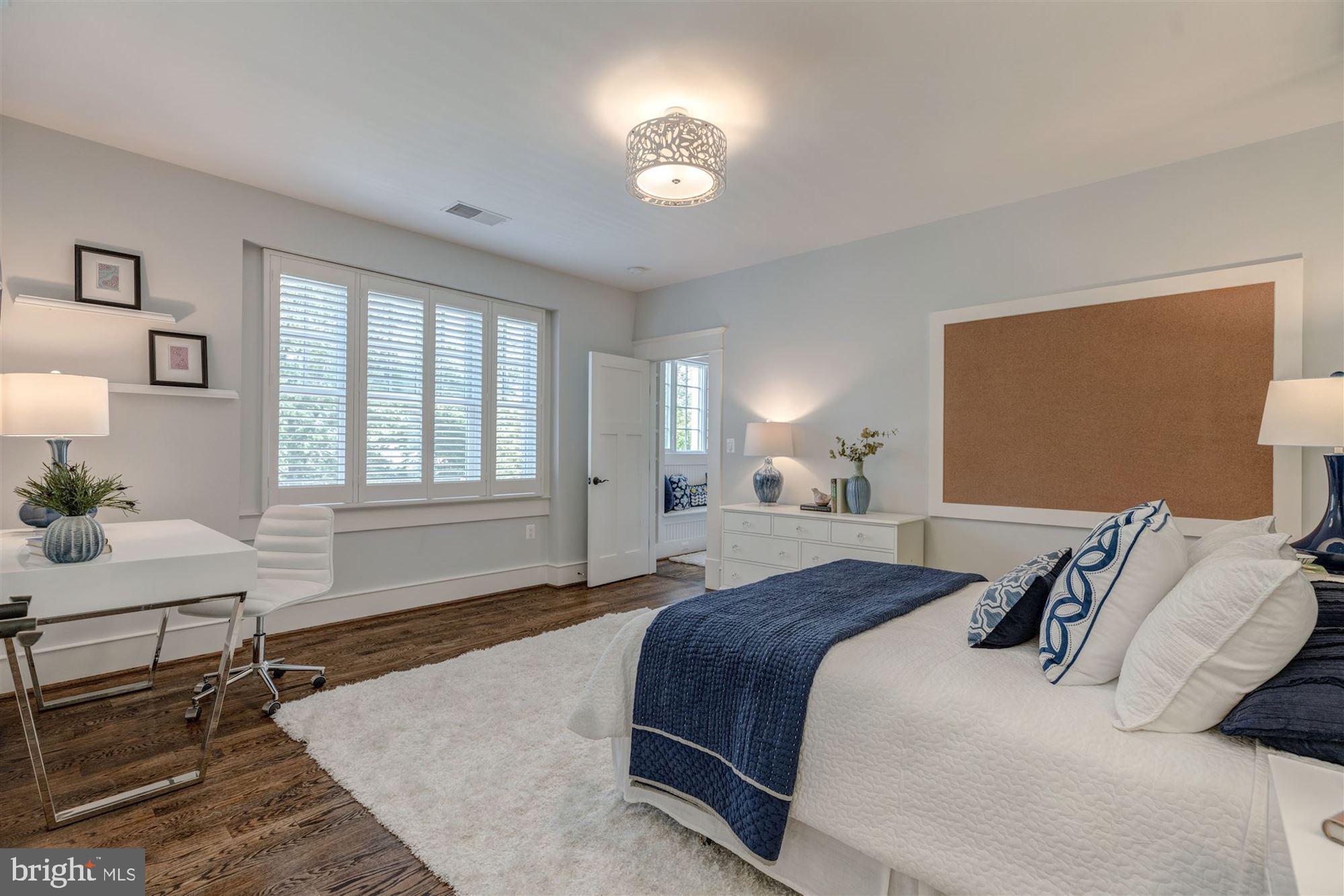 FRANKLIN PARK - Residential
