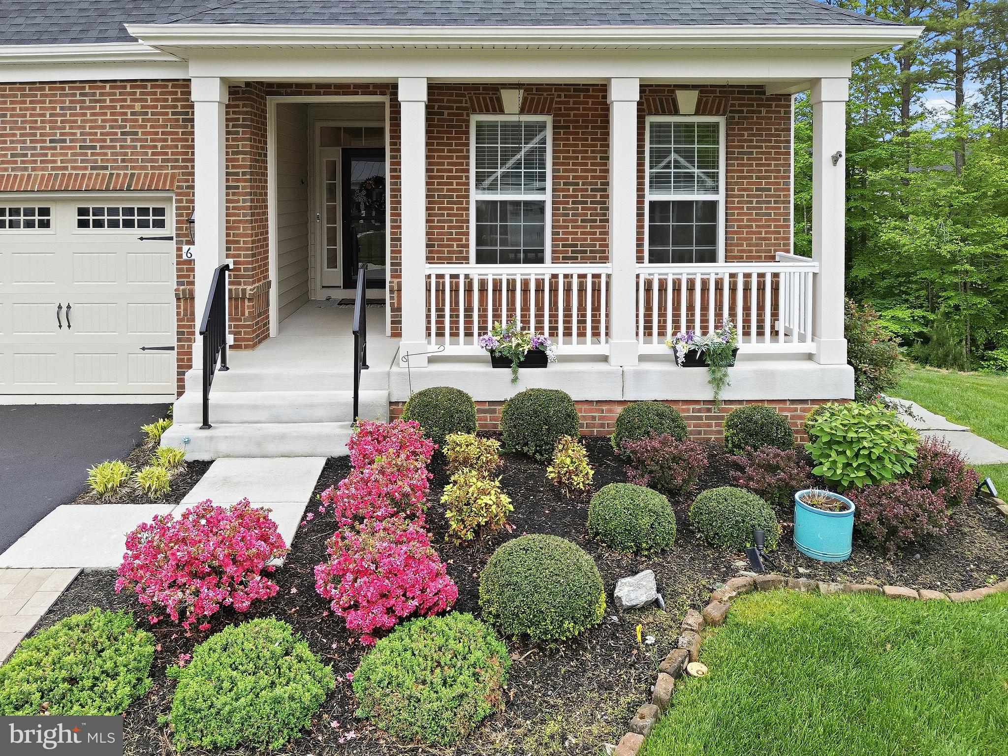 VIRGINIA HERITAGE AT LEE'S PARK - Residential