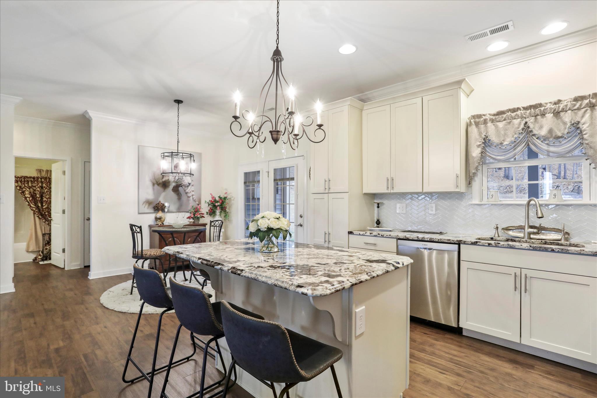 BROOKFIELD - Residential