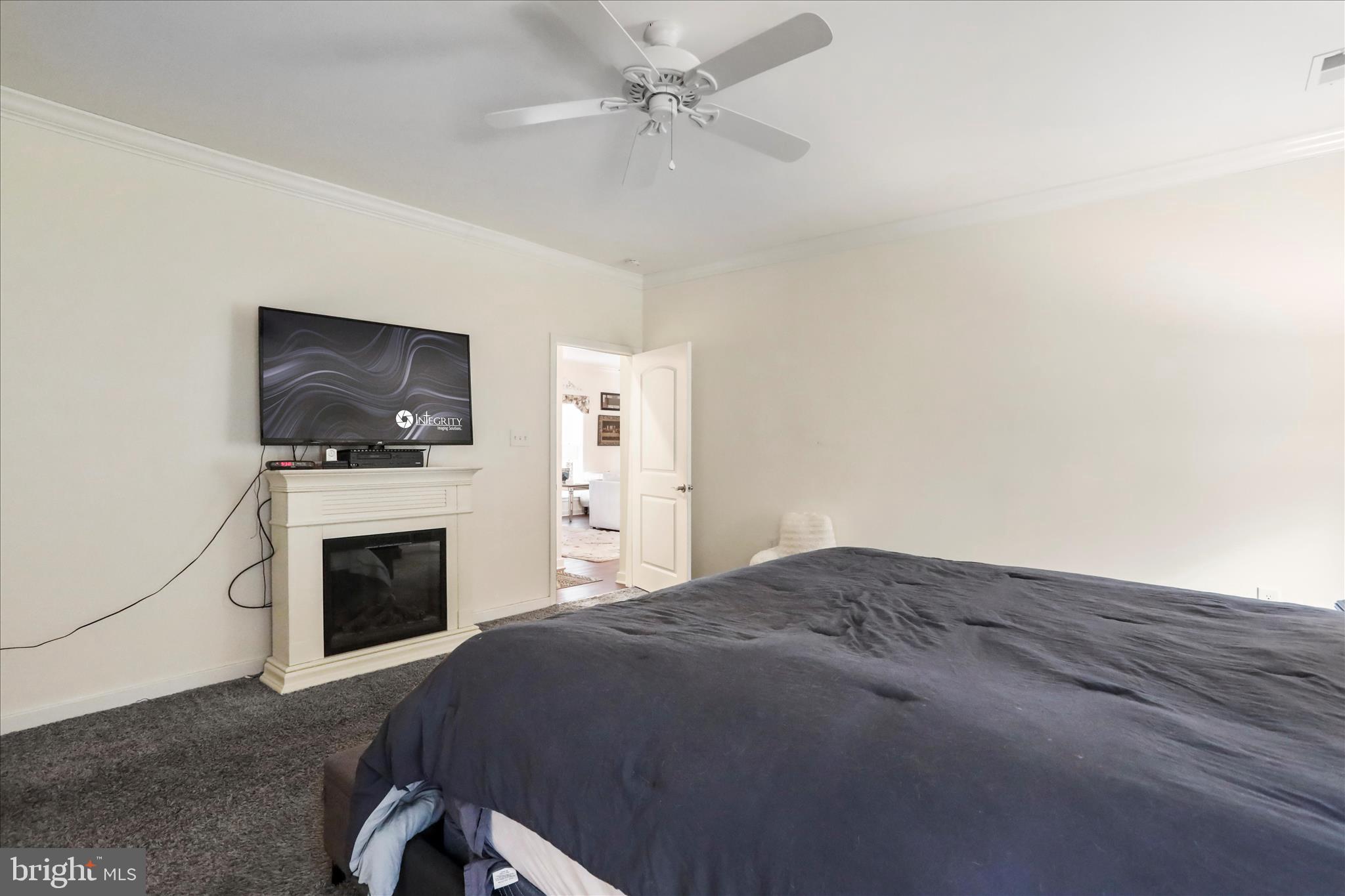 BROOKFIELD - Residential