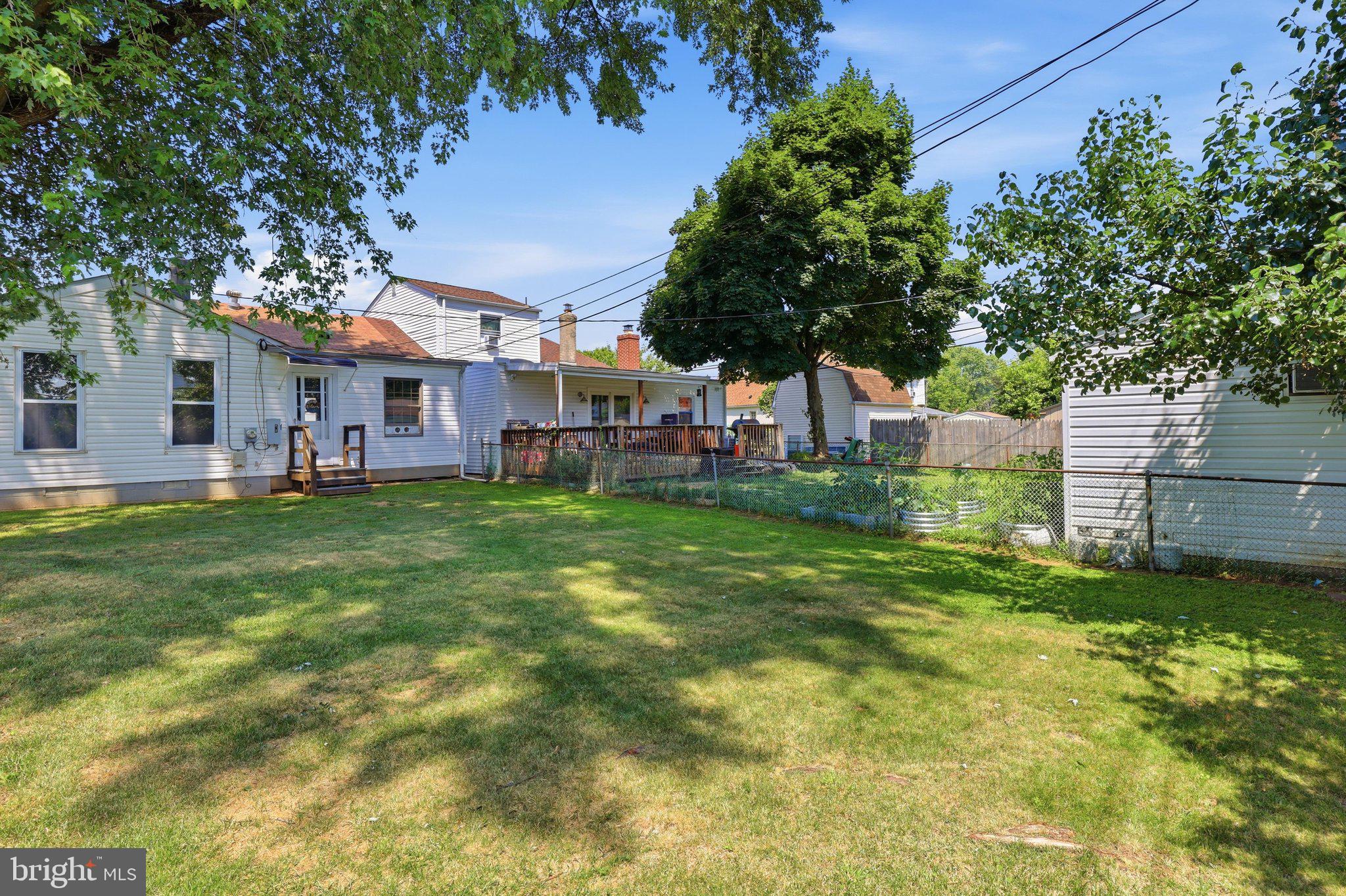 ELMWOOD - Residential