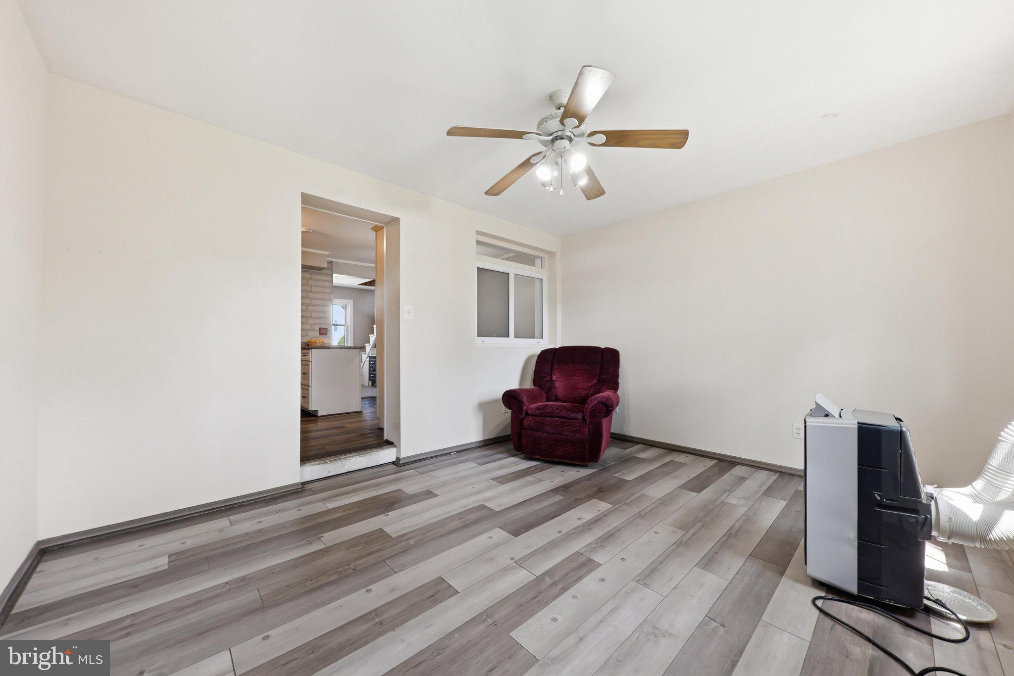 ELMWOOD - Residential