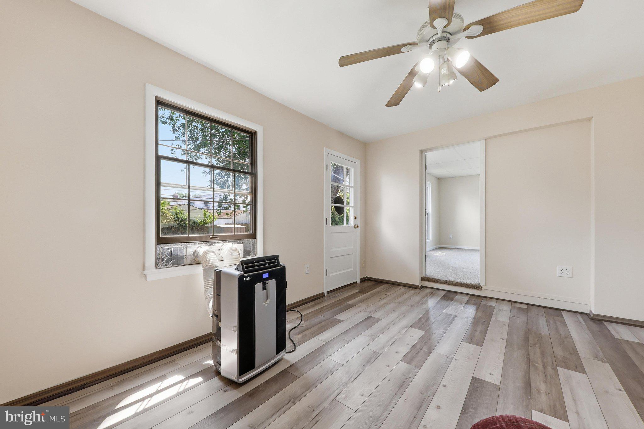 ELMWOOD - Residential