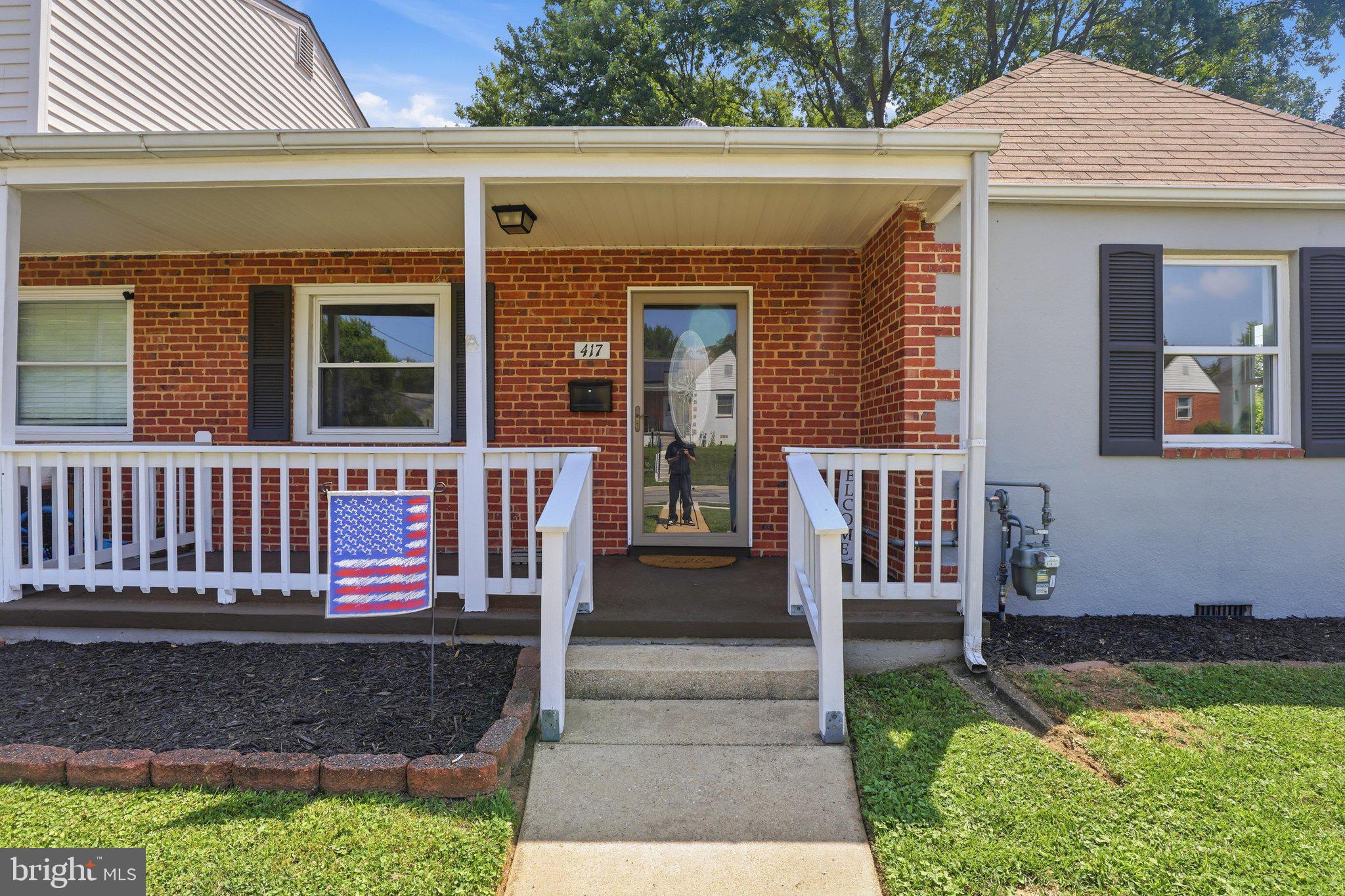 ELMWOOD - Residential