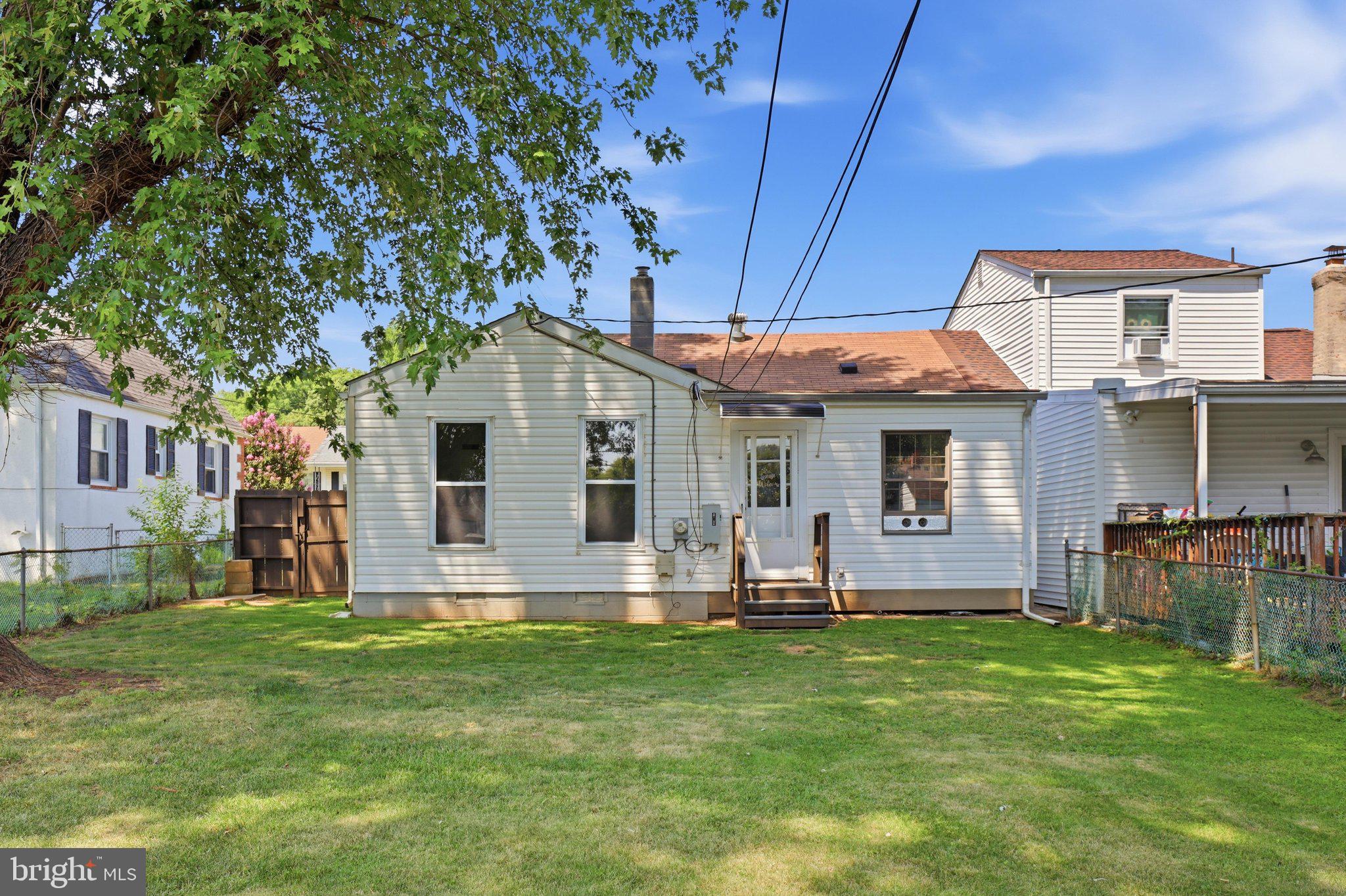 ELMWOOD - Residential