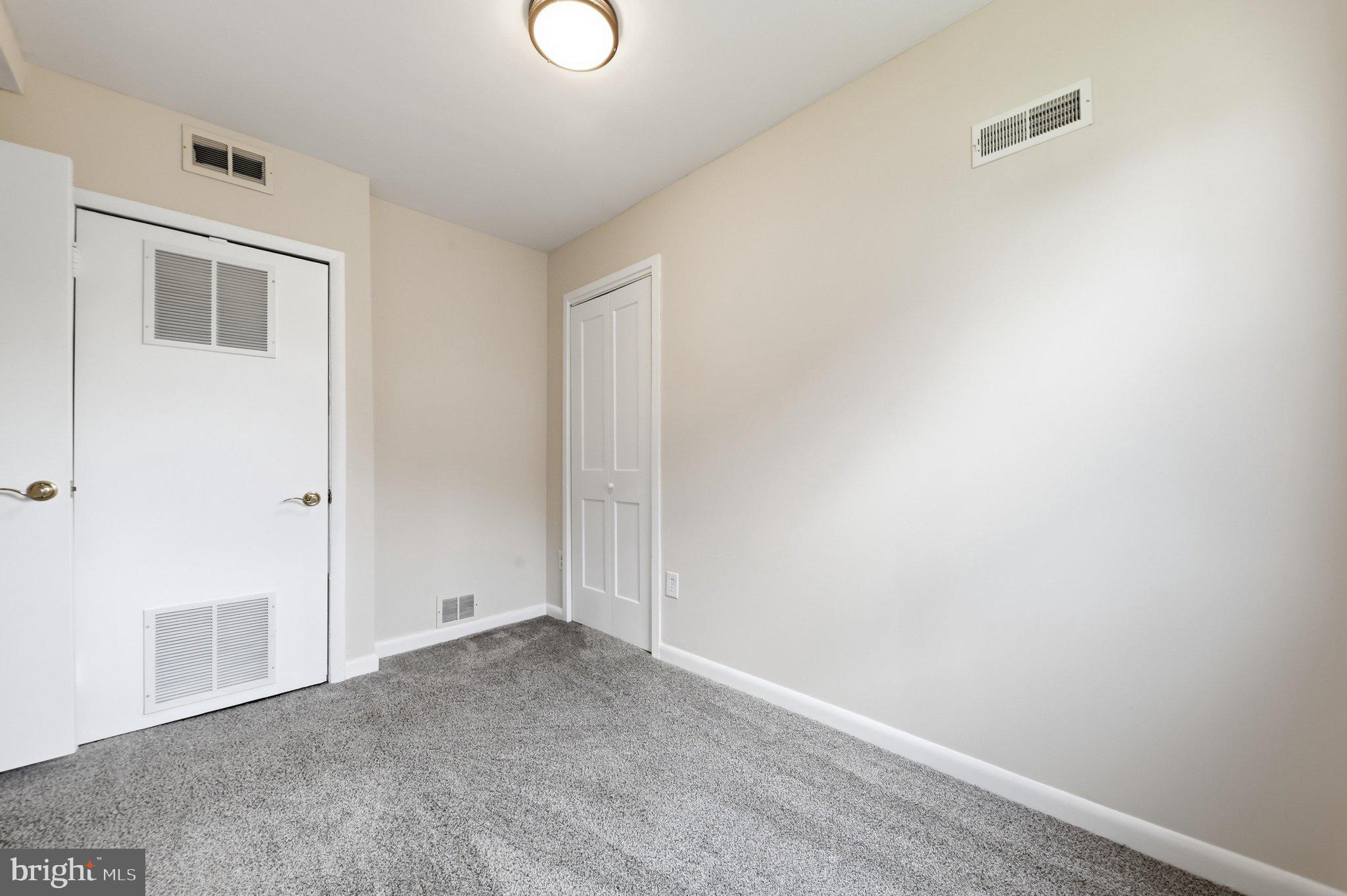 ELMWOOD - Residential