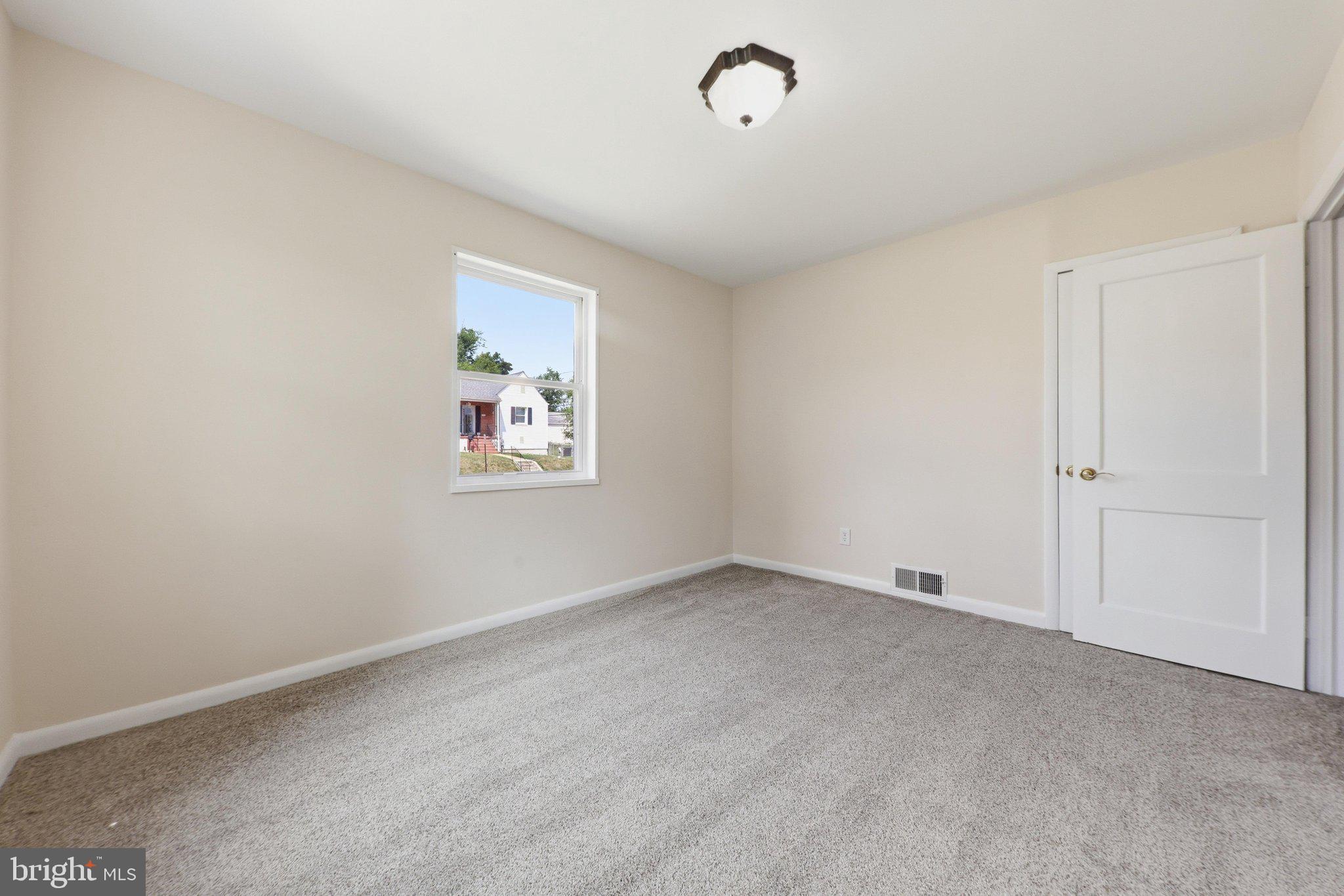 ELMWOOD - Residential