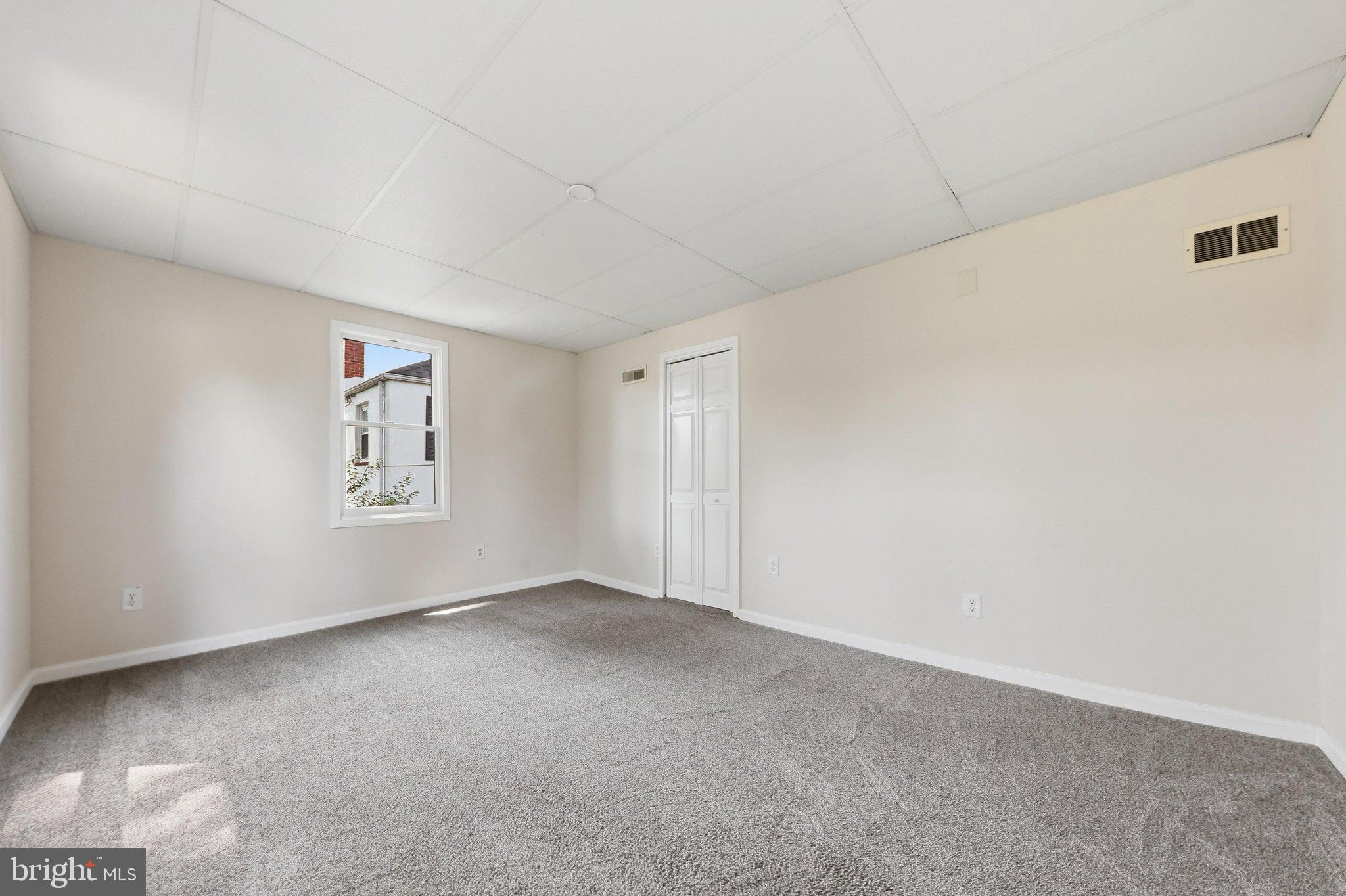 ELMWOOD - Residential