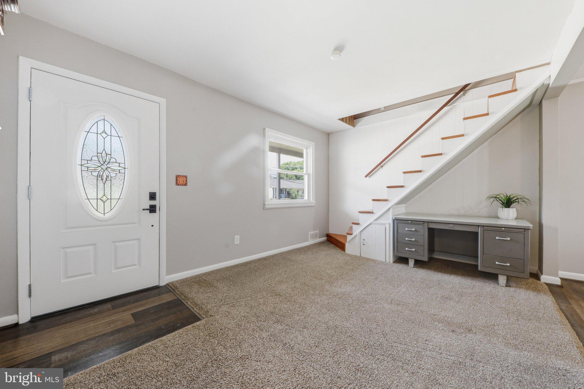 ELMWOOD - Residential