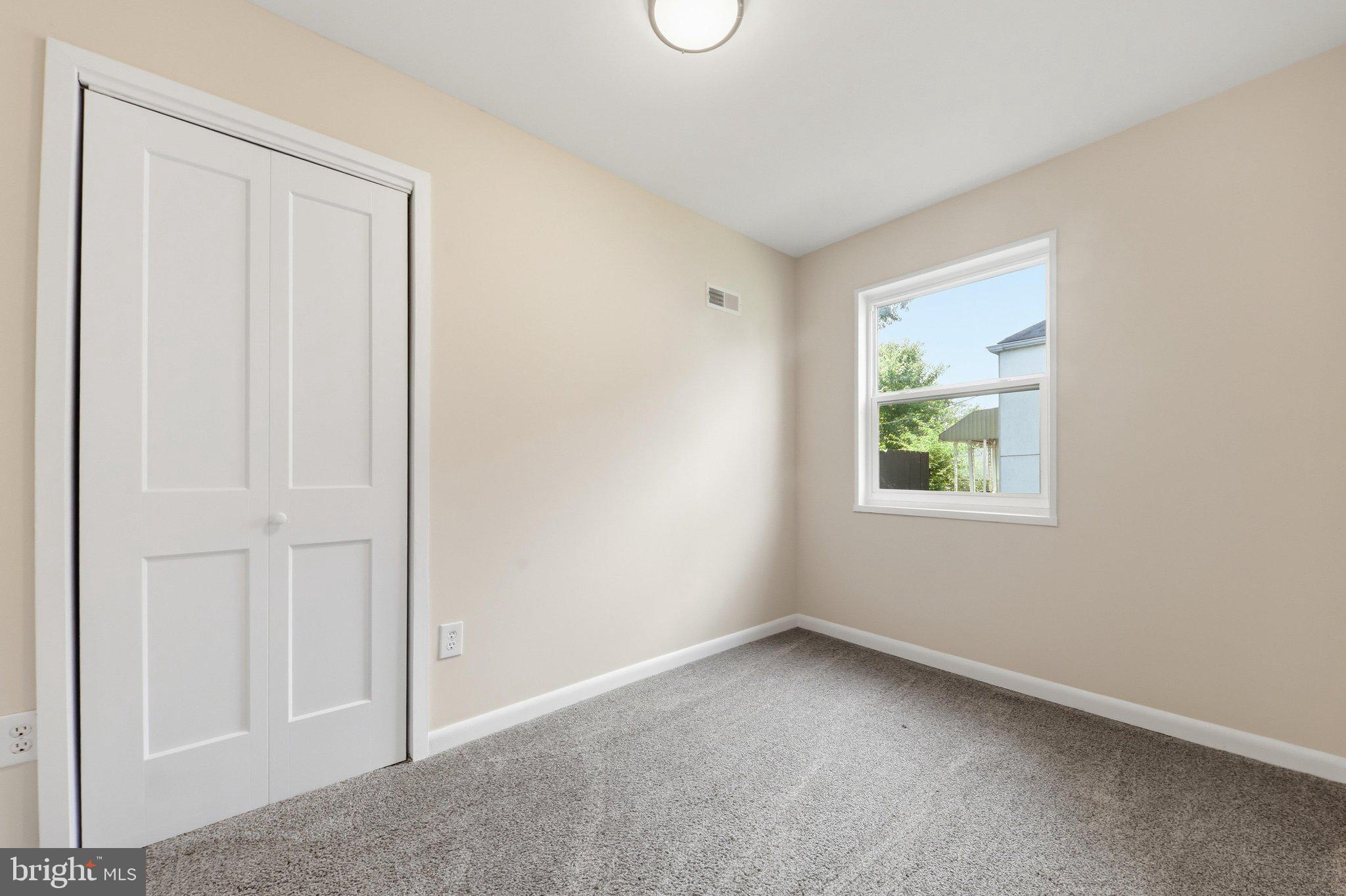 ELMWOOD - Residential