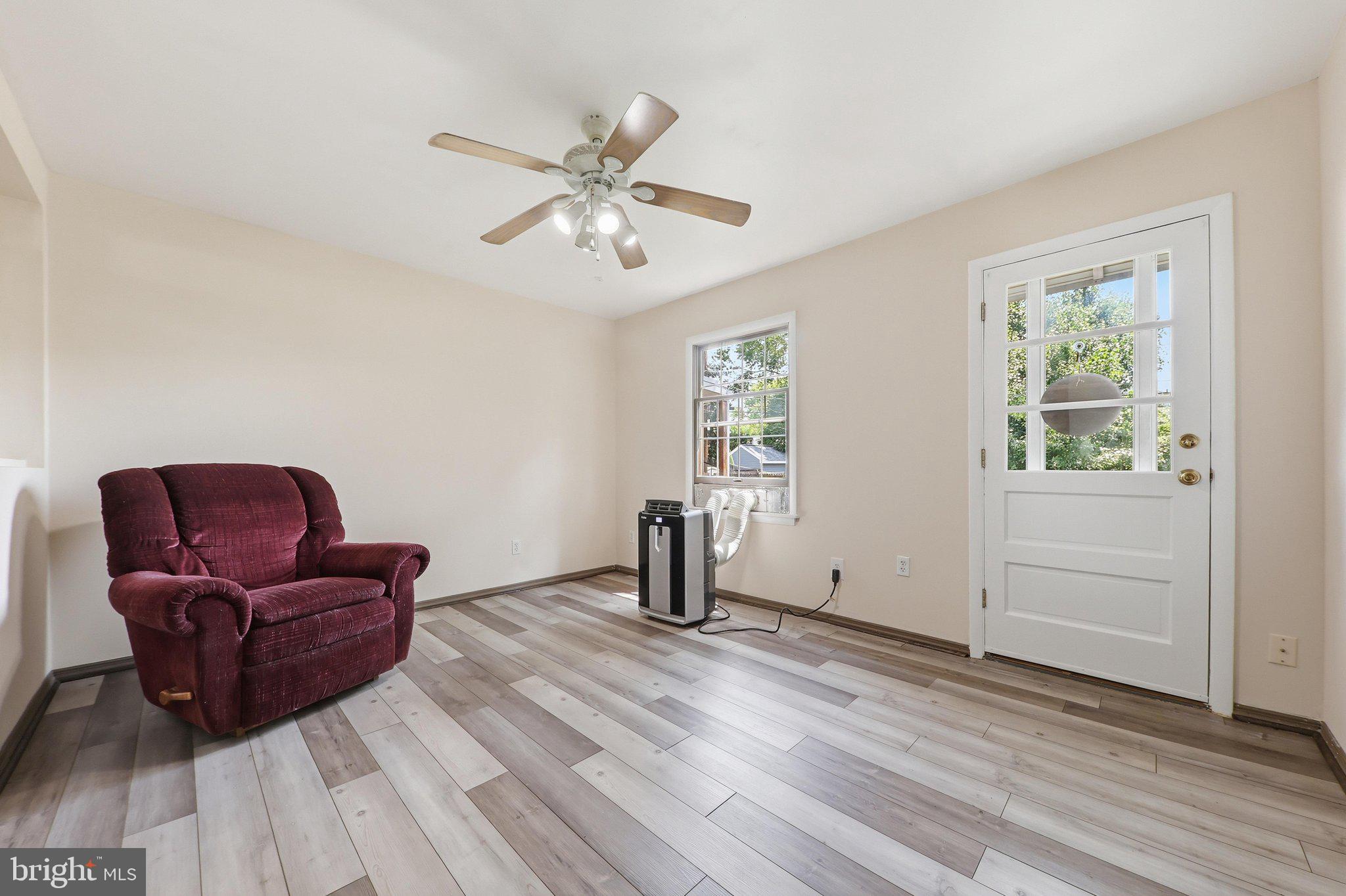 ELMWOOD - Residential