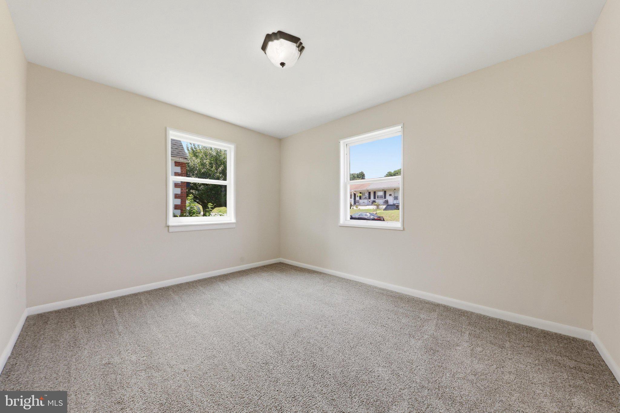 ELMWOOD - Residential