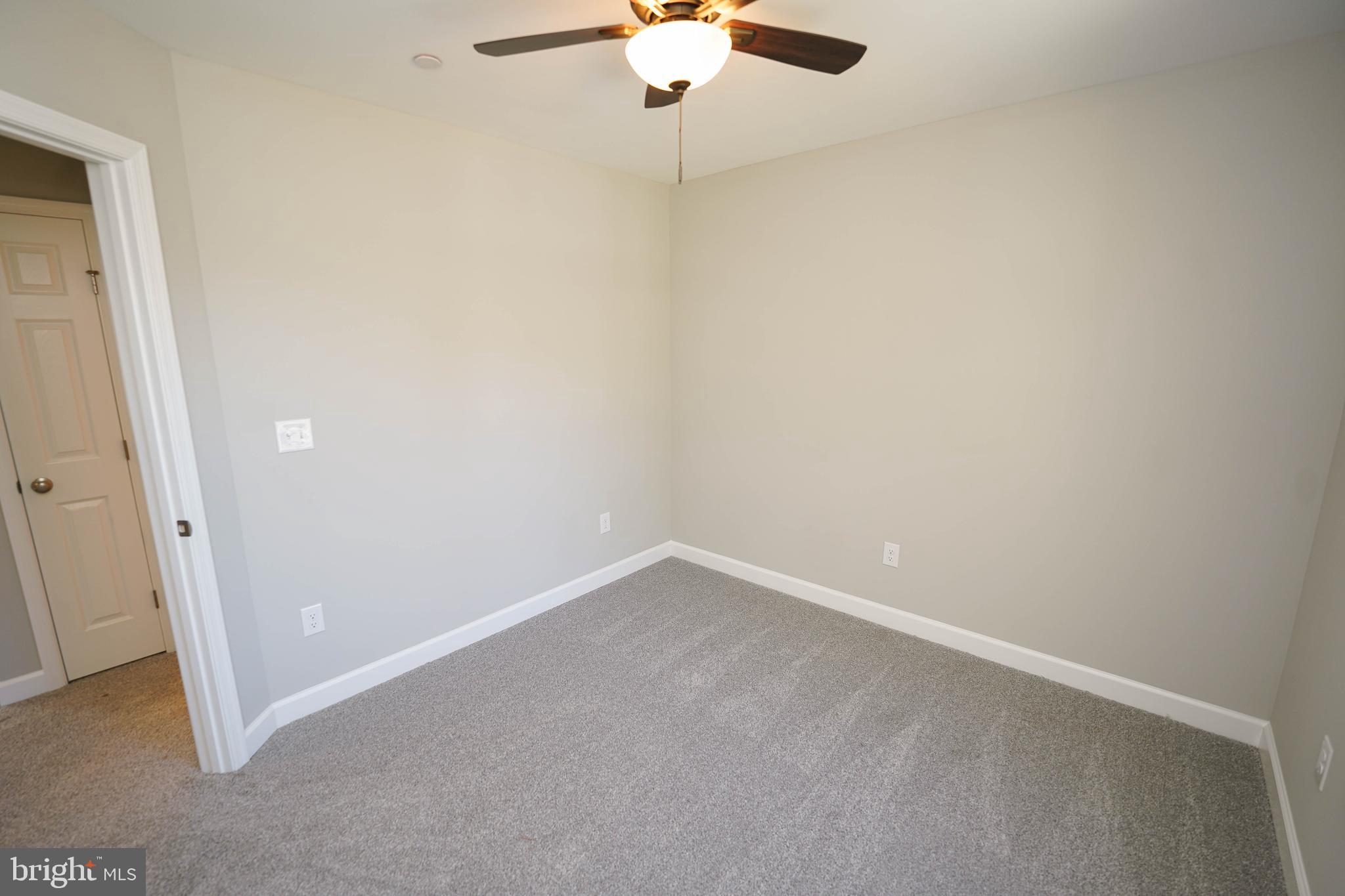 NEWTOWNE SQUARE - Residential