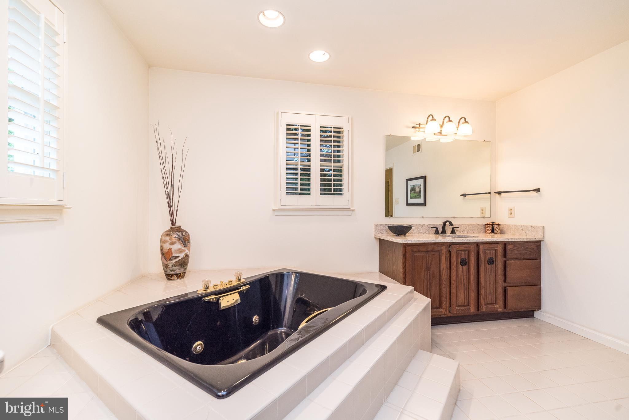 RED FOX FARMS - Residential