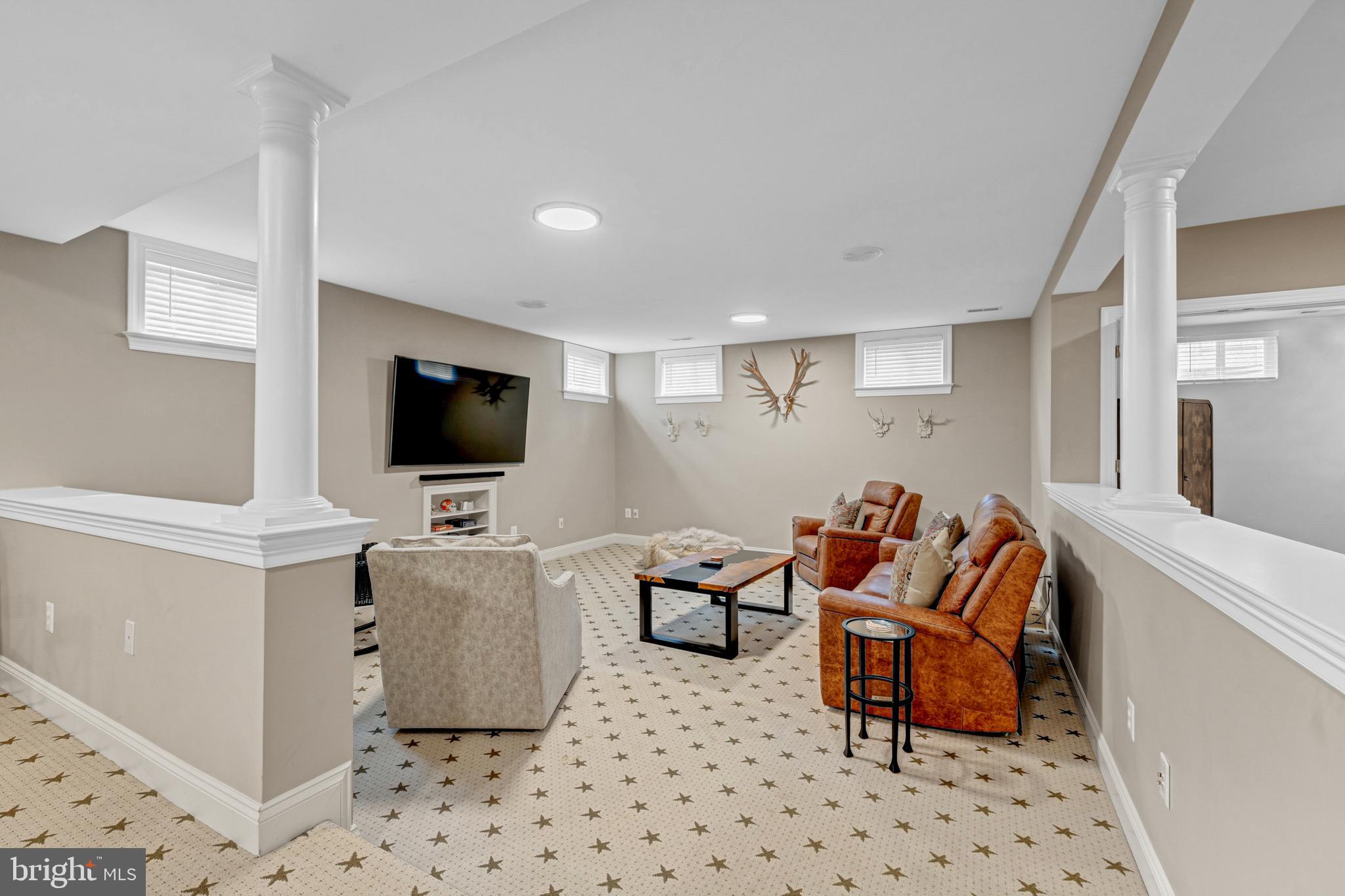 WOODLEA HILLS - Residential