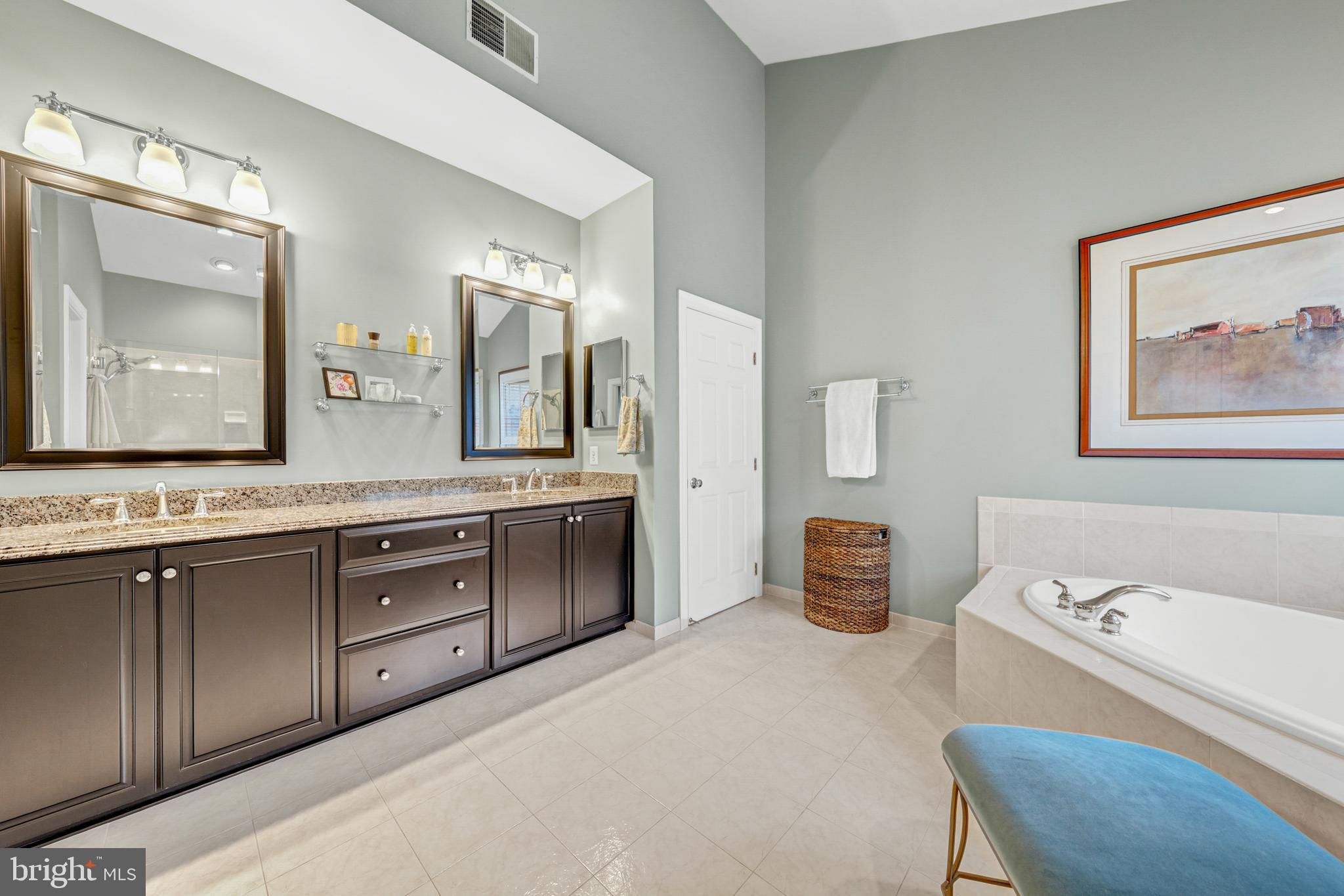 WOODLEA HILLS - Residential