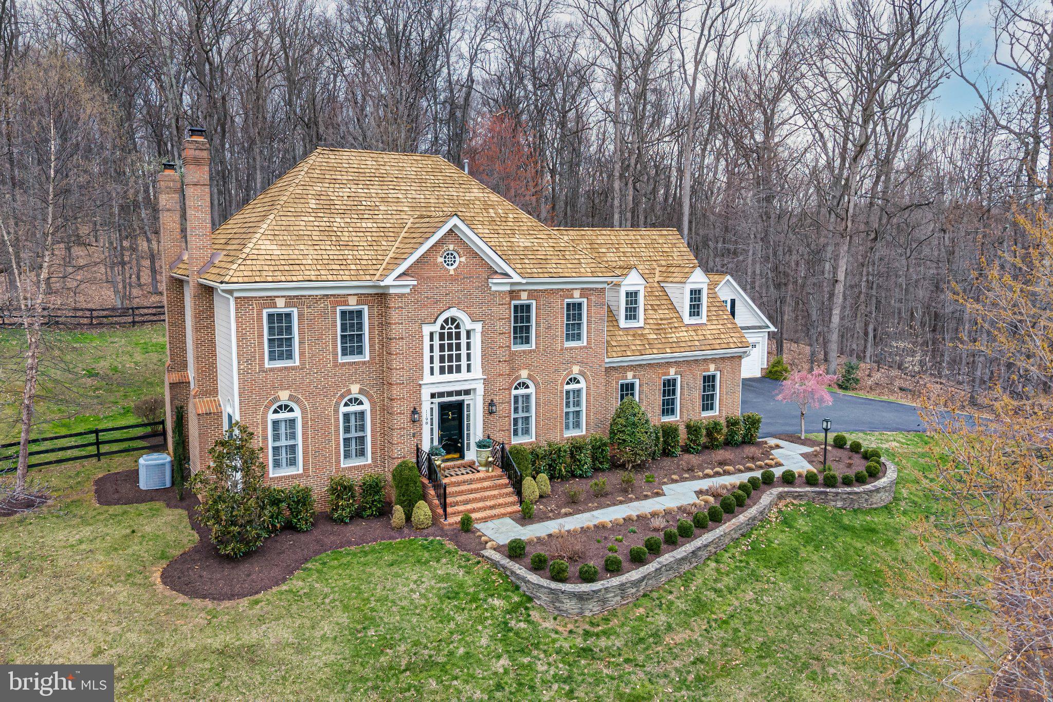 WOODLEA HILLS - Residential