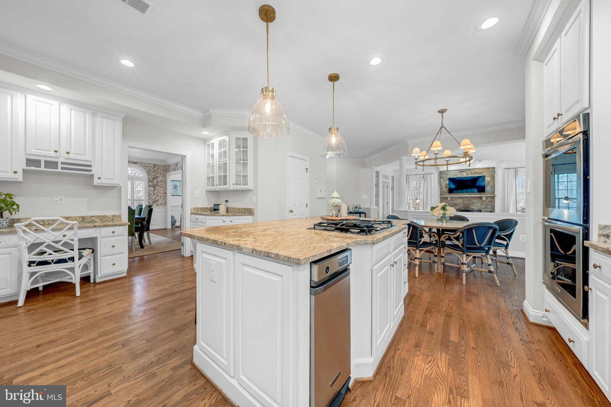 WOODLEA HILLS - Residential
