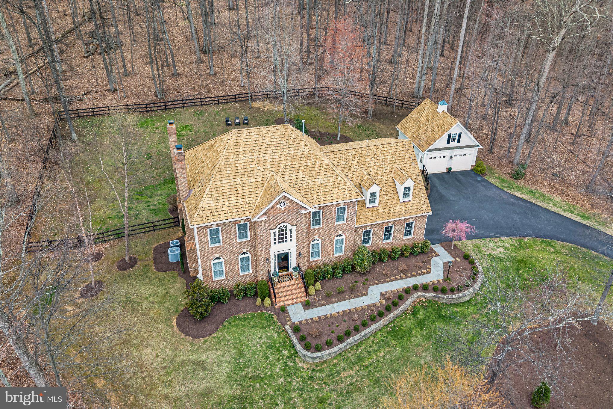 WOODLEA HILLS - Residential