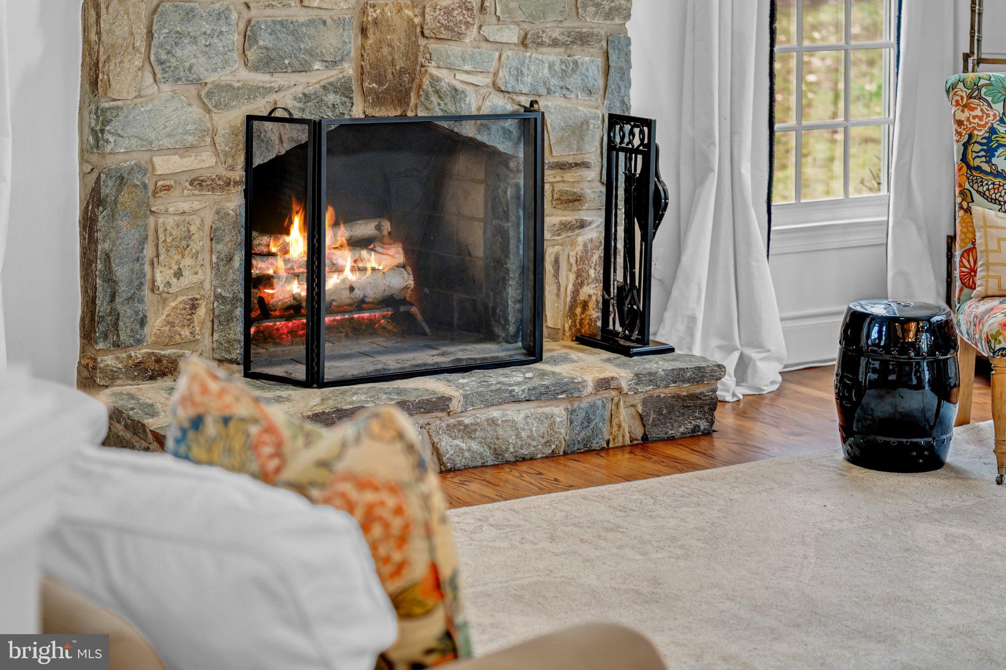 WOODLEA HILLS - Residential