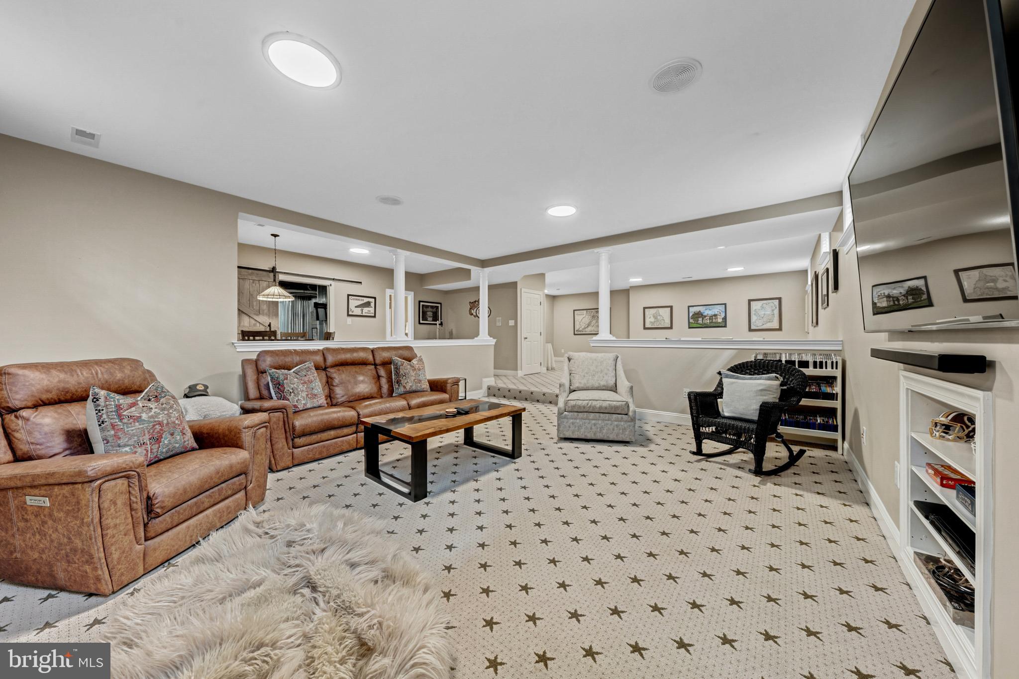 WOODLEA HILLS - Residential