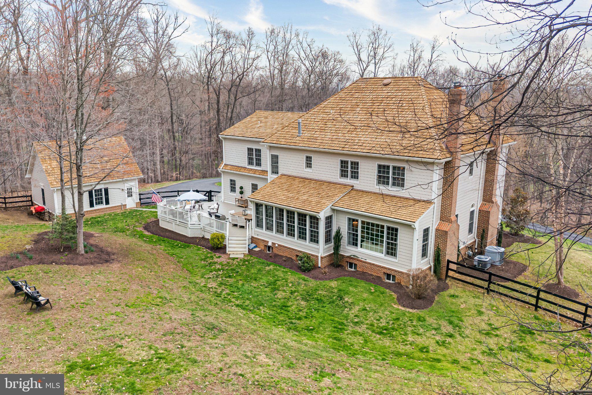 WOODLEA HILLS - Residential