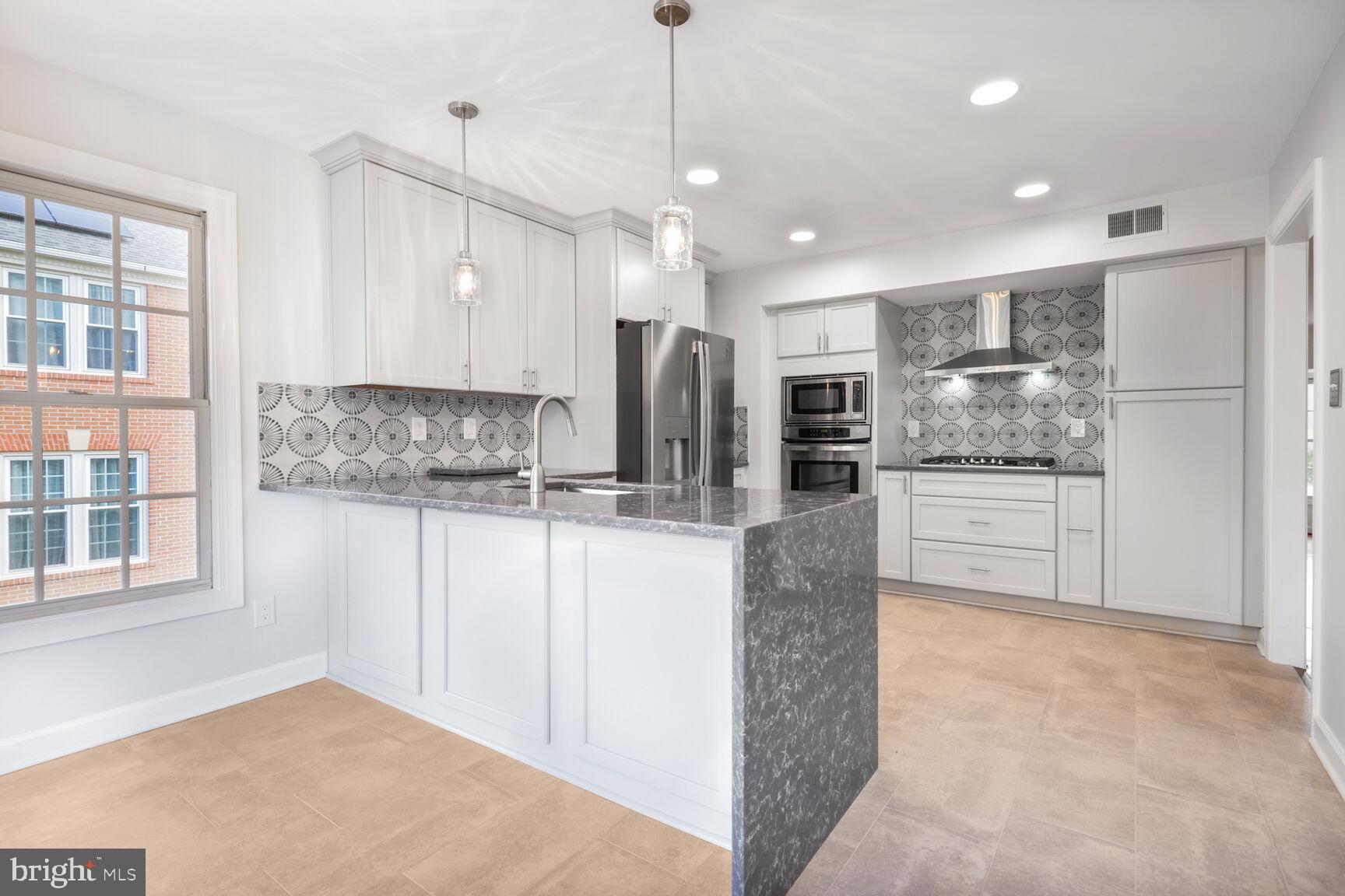 SULLY STATION II - Residential