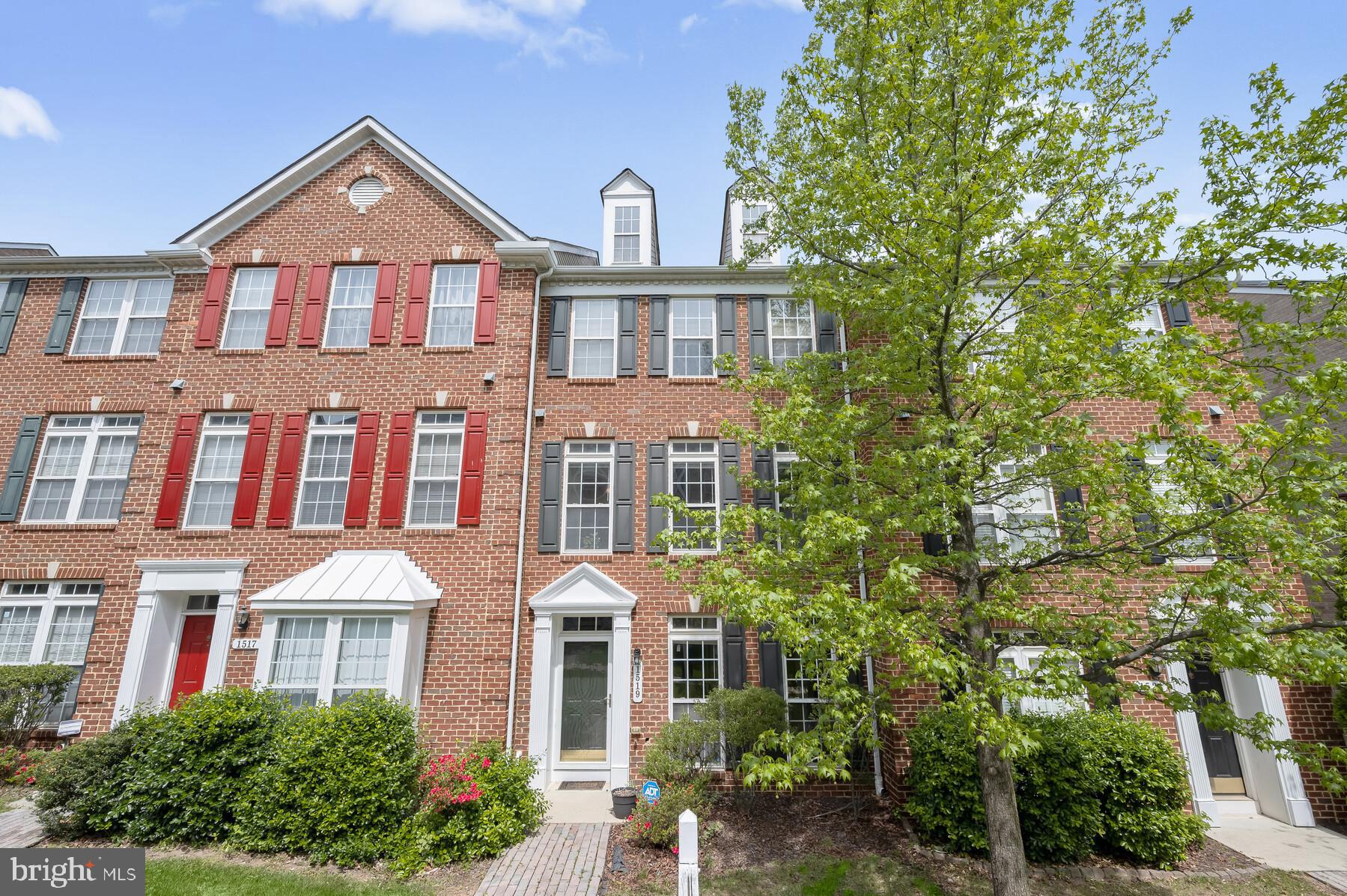VILLAGES OF DORCHESTER - Residential