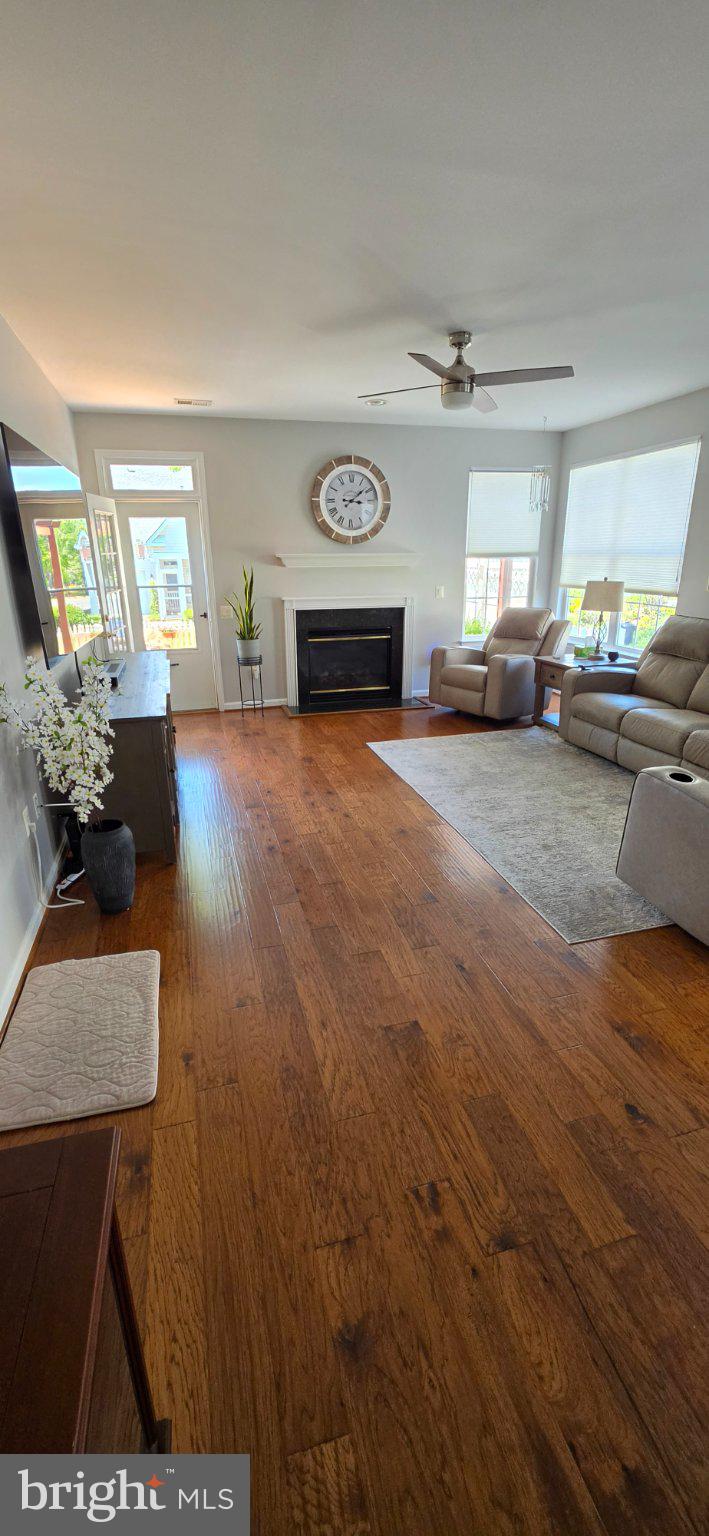DUNBARTON - Residential