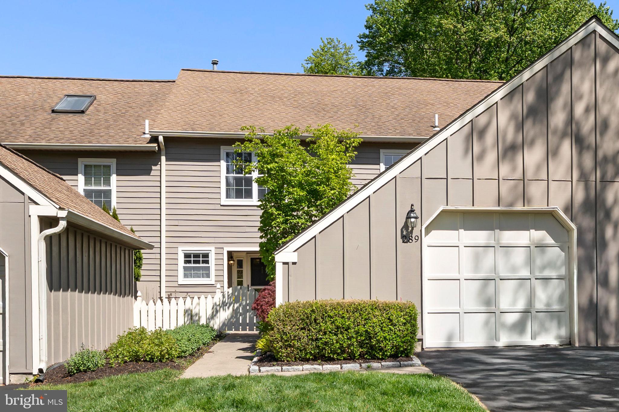 BLUE BELL WOODS - Residential