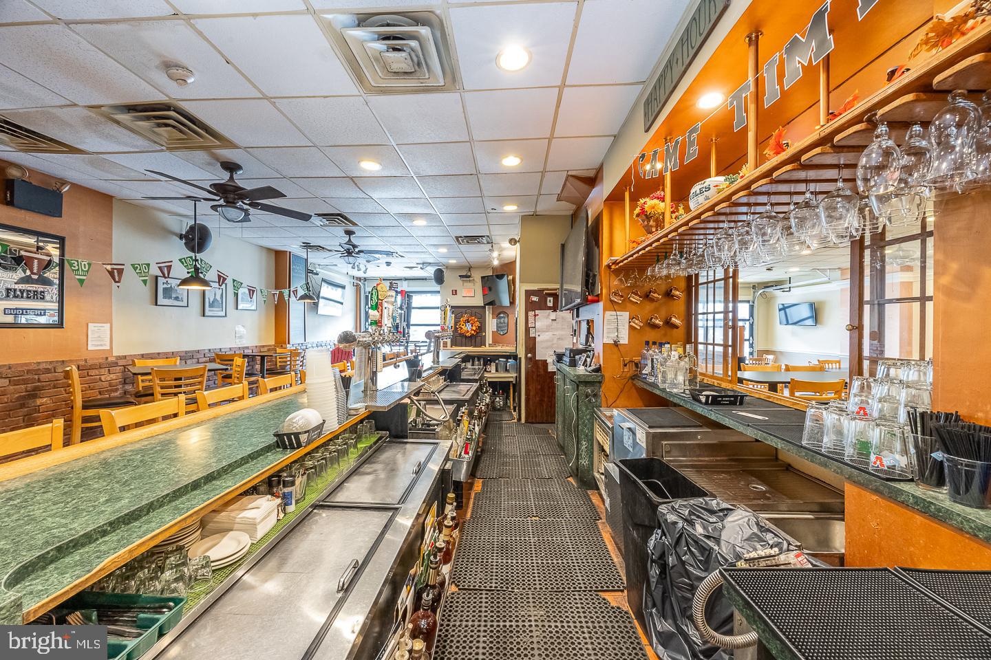 ARDMORE - Commercial Sale