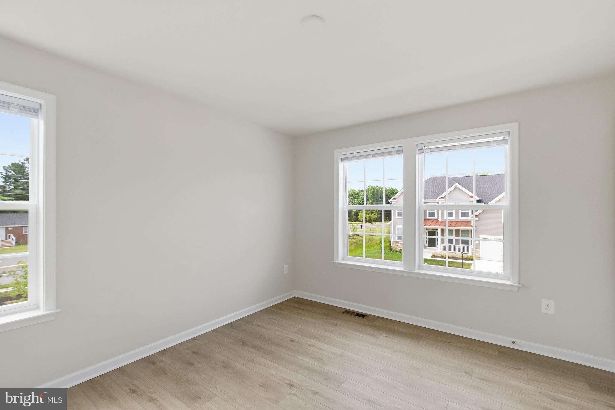 BRYANS CROSSING - Residential