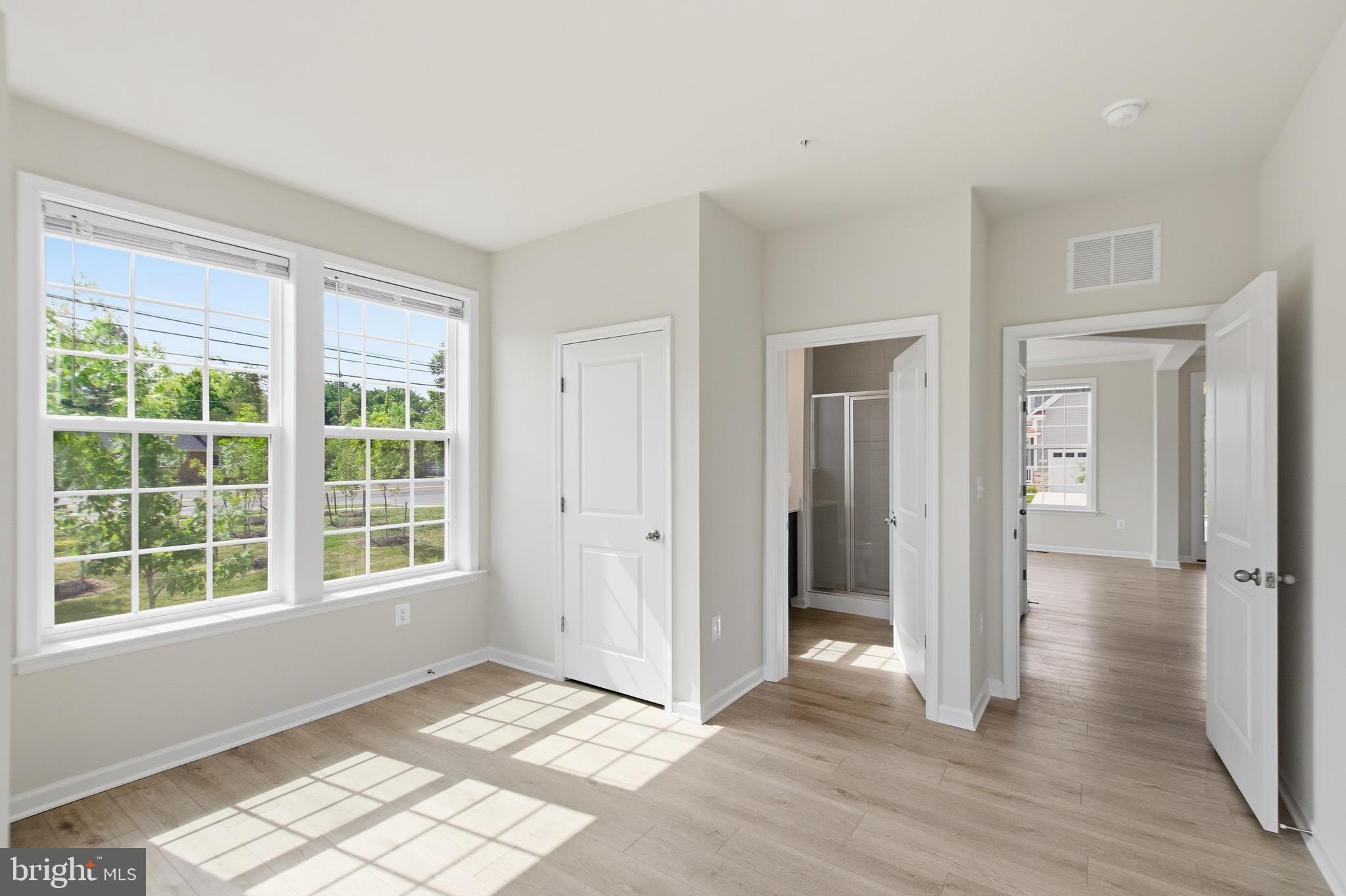 BRYANS CROSSING - Residential